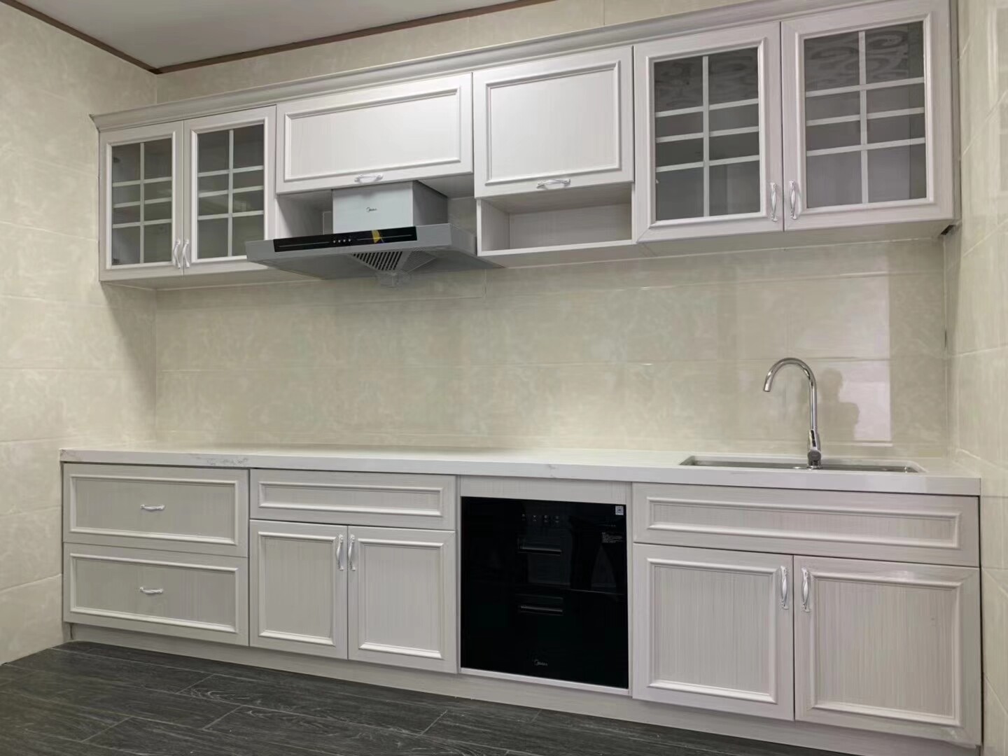 Calcium-Zinc Stabilizer: The Guardian of PVC Cabinet Panel Production