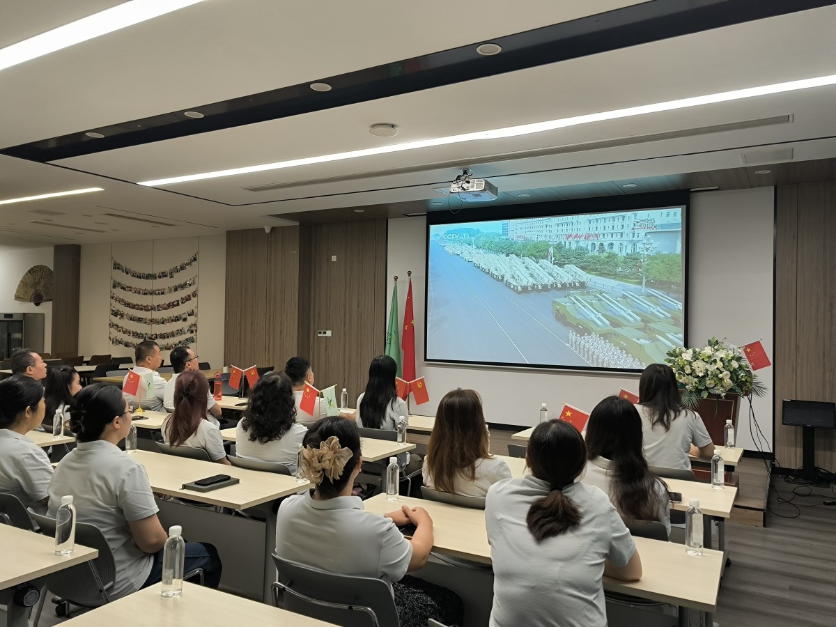 6ca52066cd0018eb51d791b0a432421d_origin(1) 6ca52066cd0018eb51d791b0a432421d_origin(1)