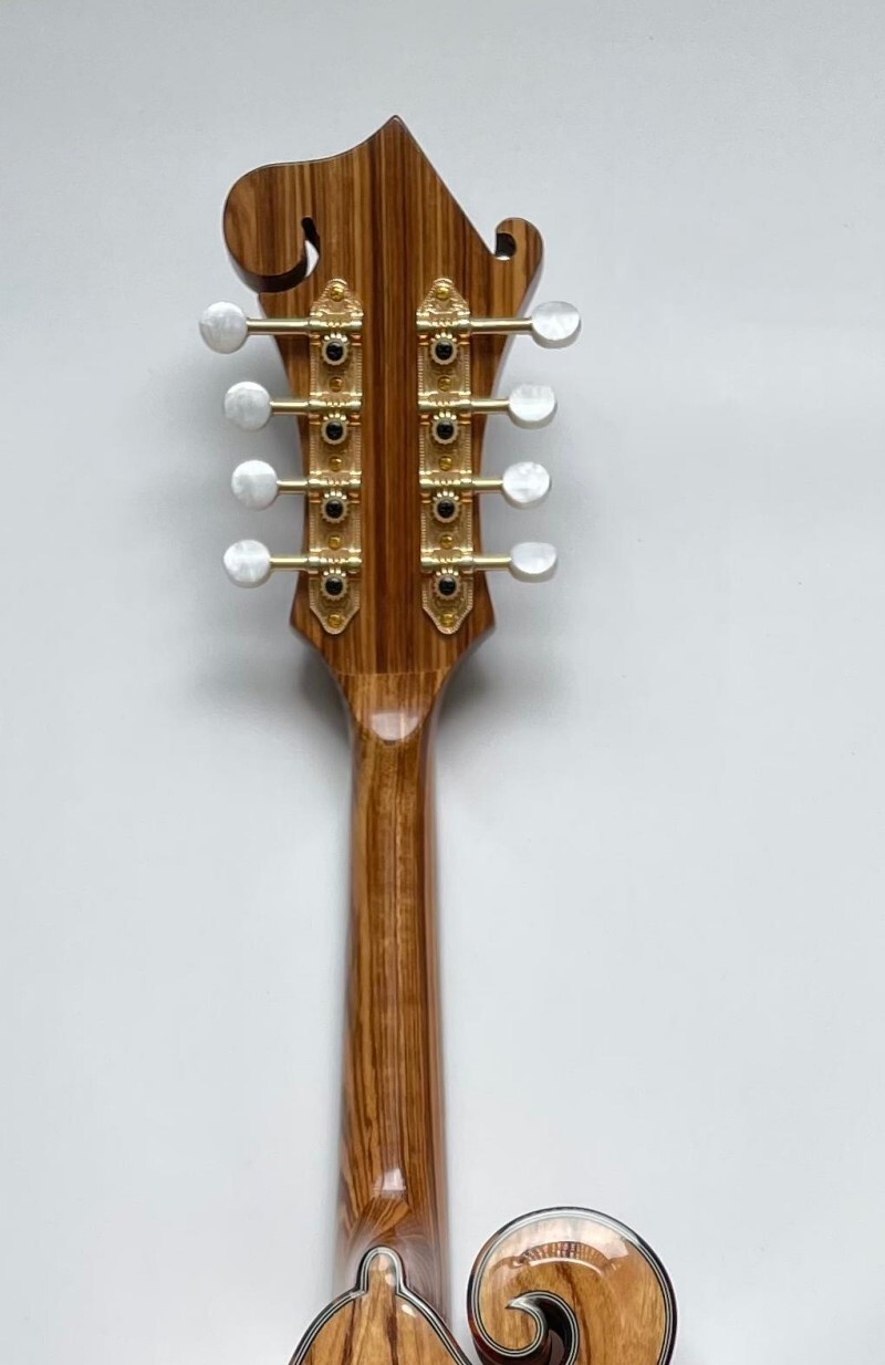 Mandolina Afanti Music Solid spruce Natural Transparent Color