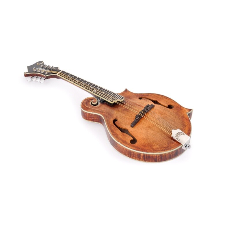 Mandolina con un bonito acabado clásico estilo F