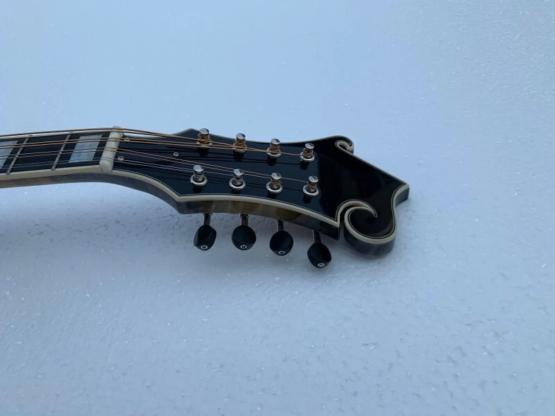 Mandolina estilo F (AOM-F105)