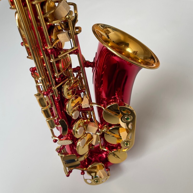 Saxofón Alto Laca Oro Rojo con Cuerpo de Latón Instrumento Profesional de Saxo Alto