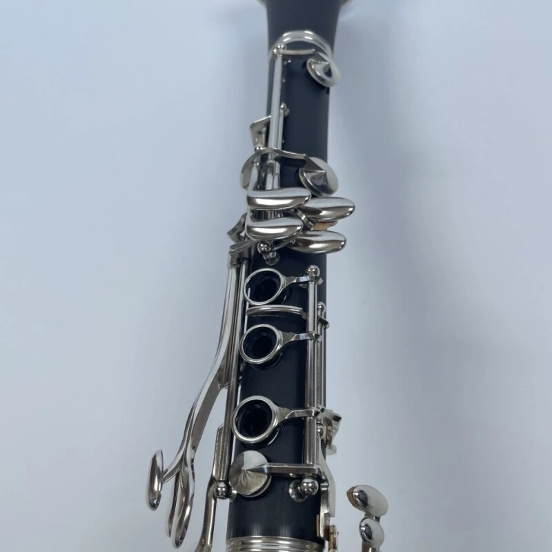 Afanti 18 llaves Boquilla baquelita Cuerpo de caucho duro niquelado Clarinete