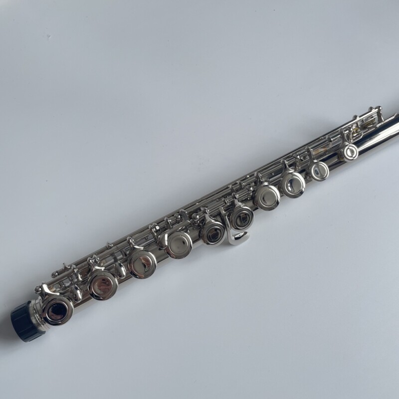 Afanti flauta de llave niquelada de 16 agujeros cerrados