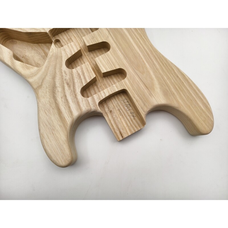 Afanti Unfinished Ash Wood SSH Pickup Routing St Cuerpo de Guitarra Eléctrica