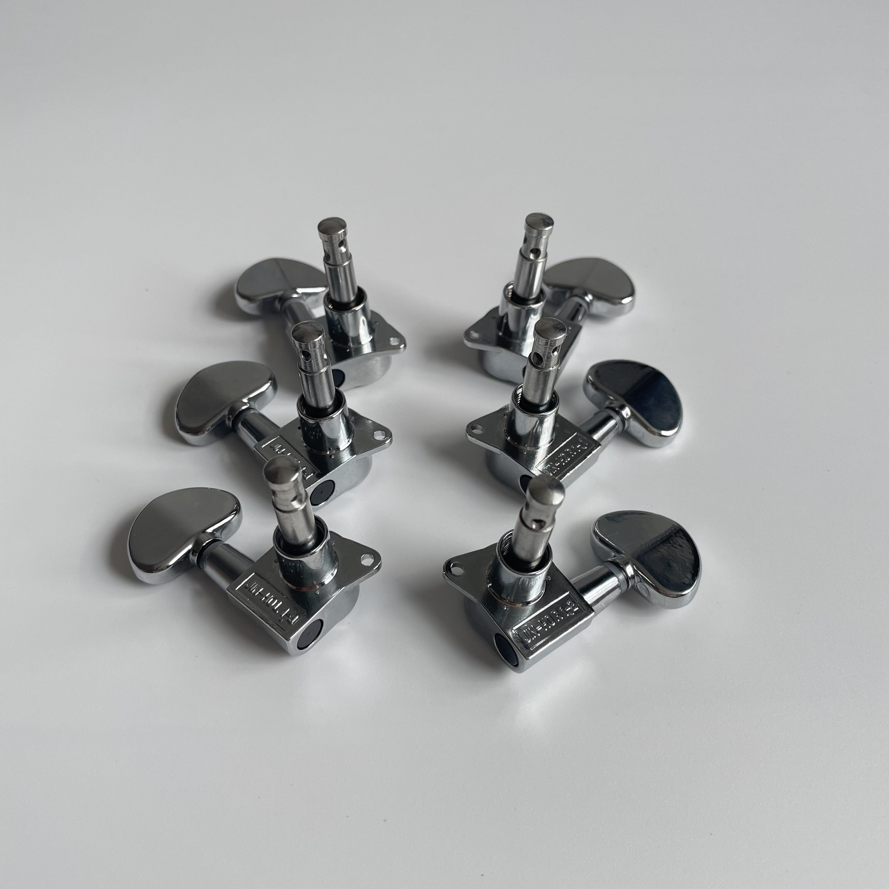 Afinador Sellado Afanti Chrome 3R3L para Guitarra Eléctrica