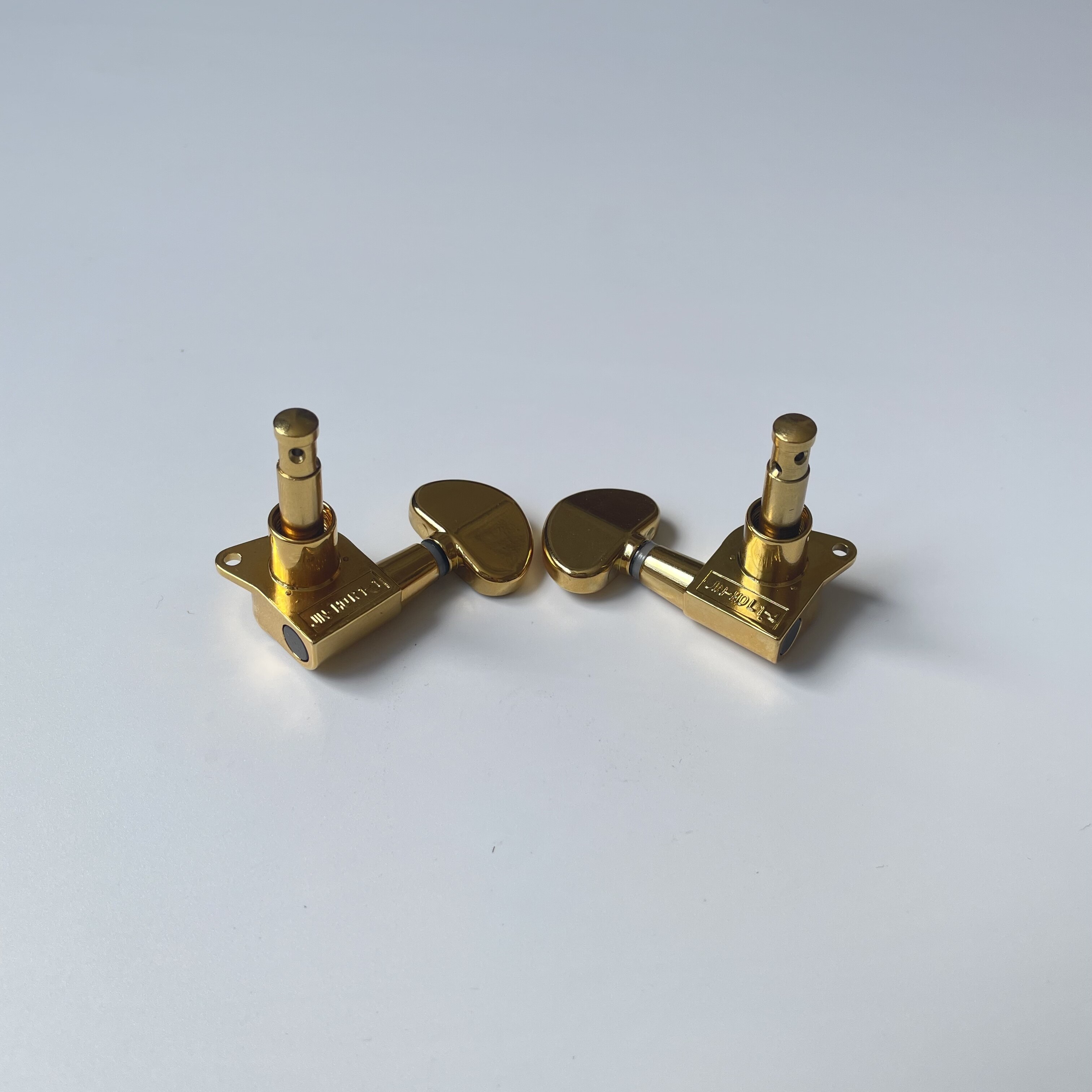 Afinador Sellado Afanti Gold 3R3L para Guitarra Eléctrica