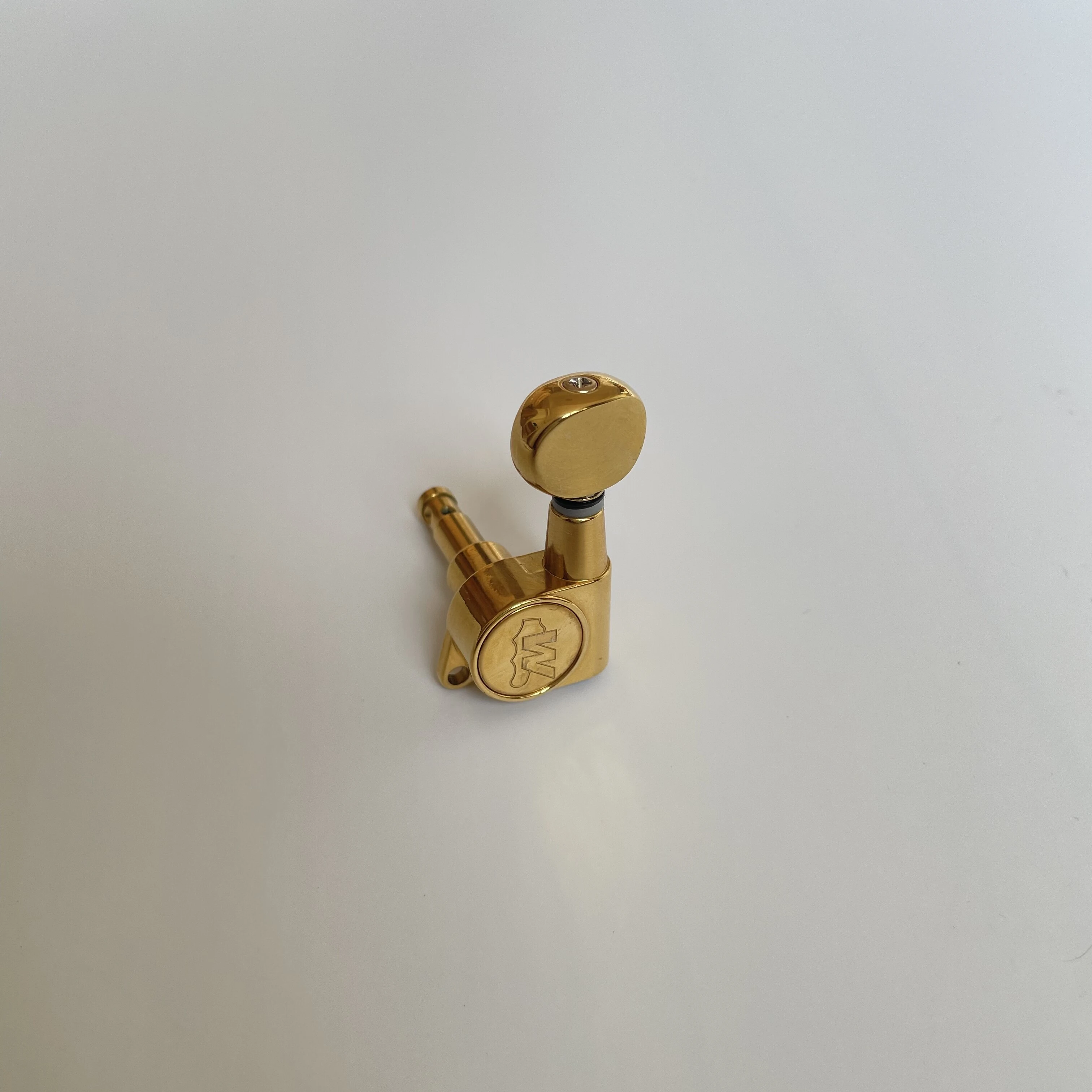 Afinador de Guitarra Afanti 6L Inline Gold para Guitarras Eléctricas con Clavijero de 10mm