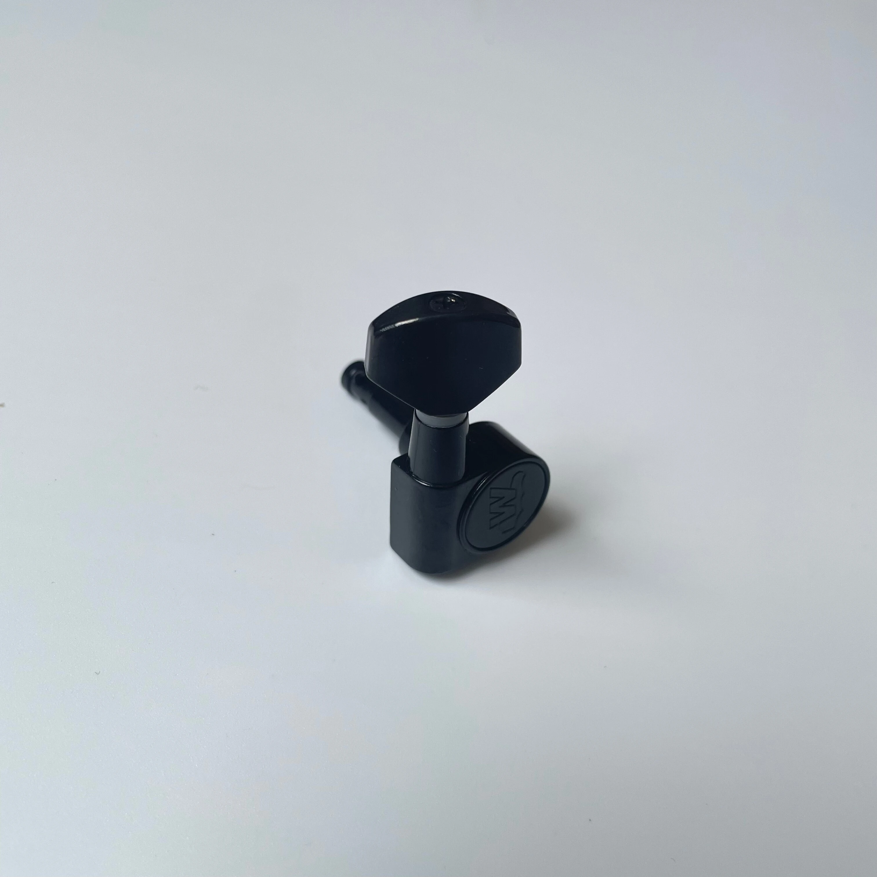 Afanti Black 6 Inline Cabezal de afinador para guitarra derecha