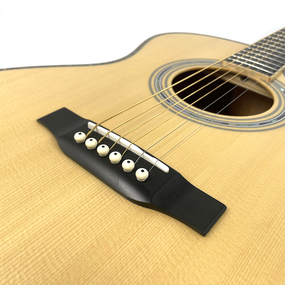 Guitarras acústicas con tapa maciza de abeto y incrustaciones de abulón real de la serie Luthier de Afanti East