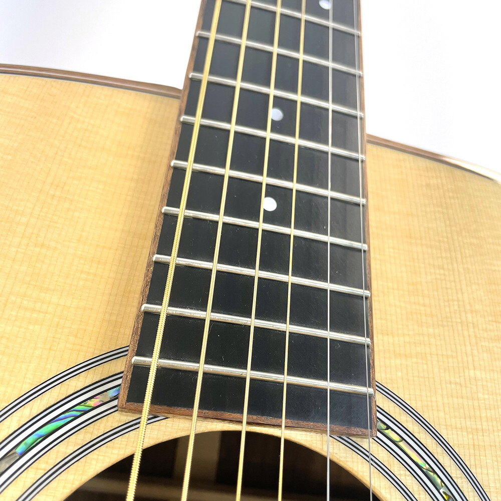 Guitarra acústica dreadnought de 41" de madera maciza de abeto Sitka de la serie Luthier de Afanti East