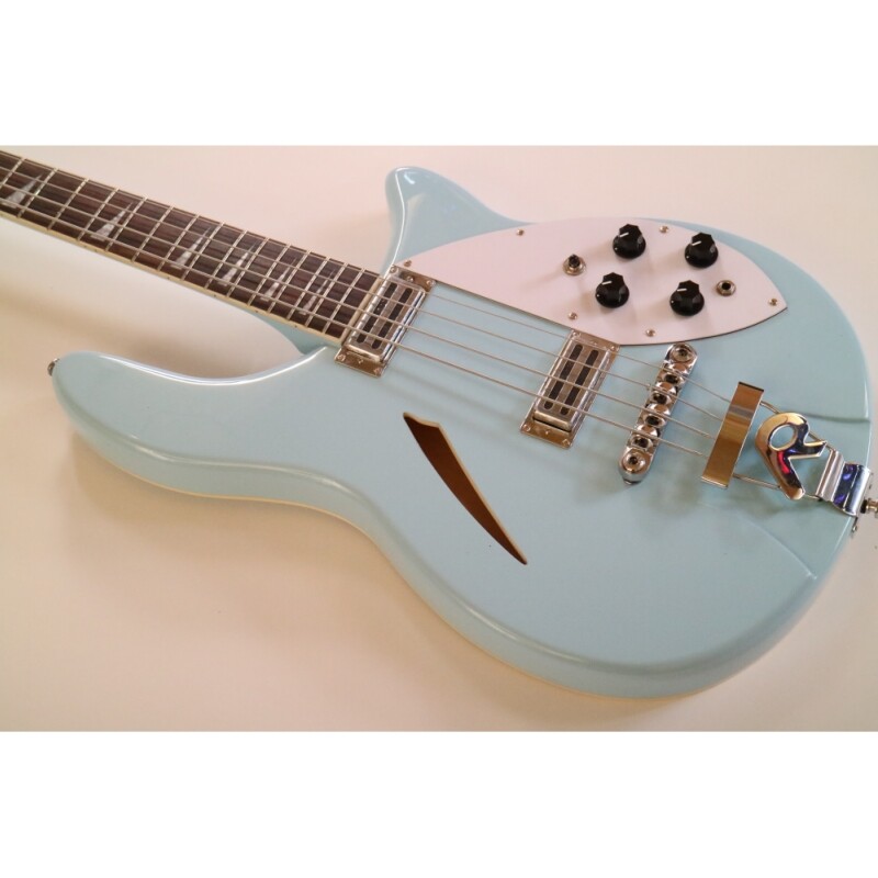 Guitarra Bajo Eléctrico Afanti Semi-Hollow Light Blue Body Rick