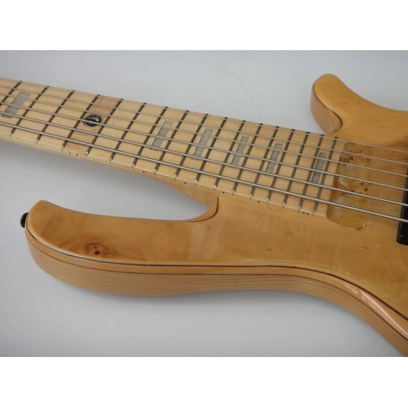 Guitarra Bajo Afanti Ash Body with Poplar Burl Veneer