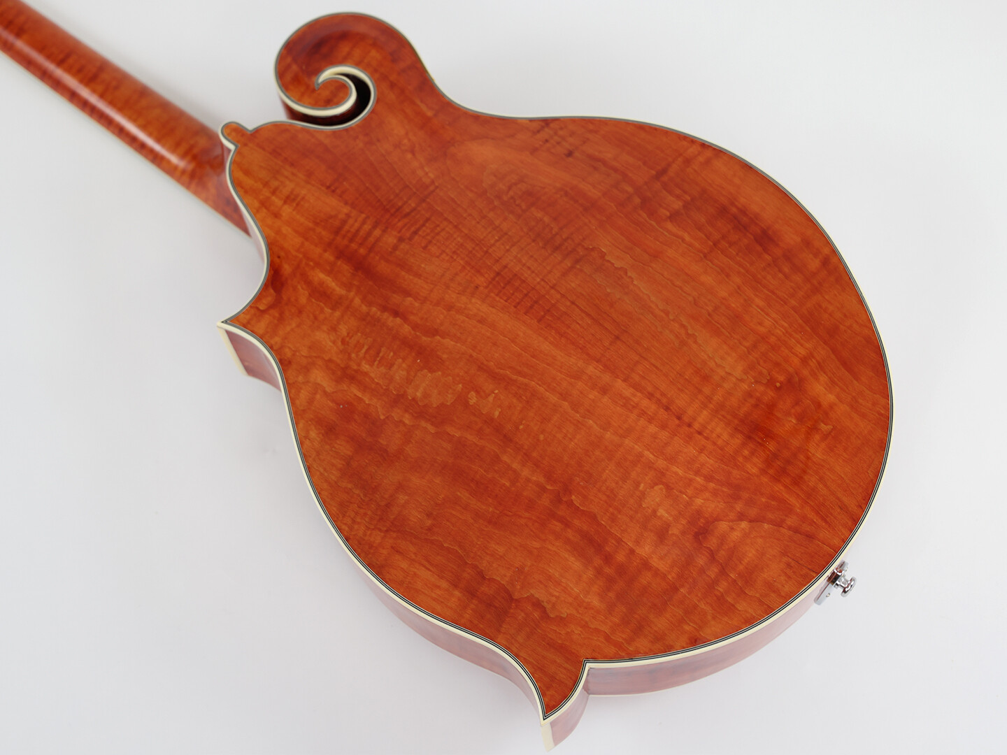 Afanti AA Tapa de abeto sólido con agujero ovalado F Mandocello