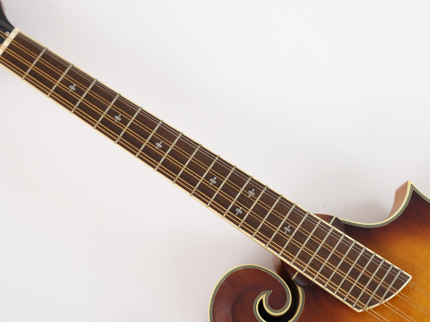 Mandolina octavada estilo F Afanti con tapa de abeto macizo, mástil y fondo de caoba