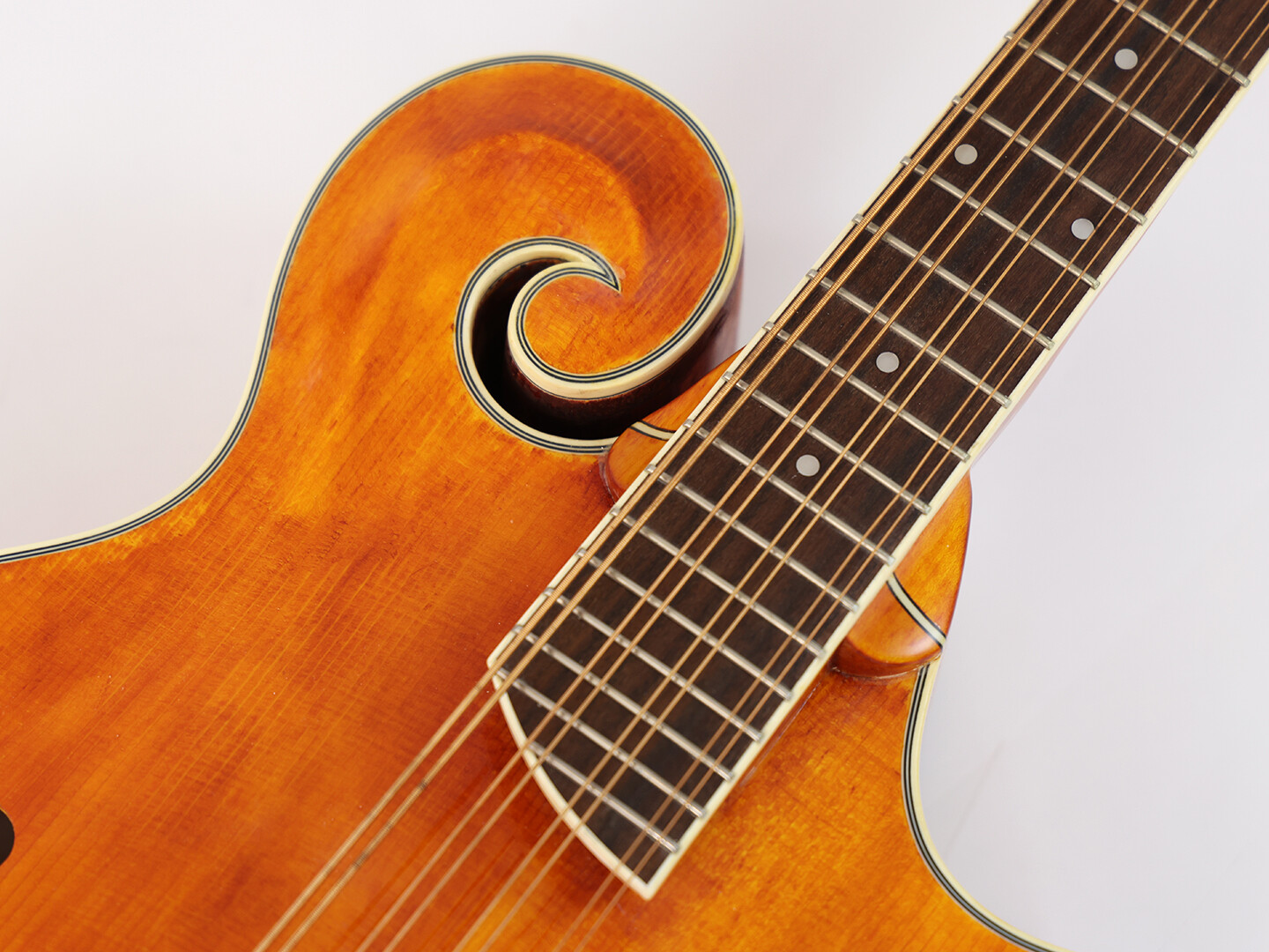 Afanti AA Tapa de abeto sólido Dorso de arce flameado F Mandocello