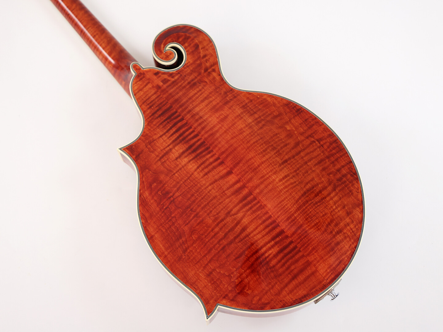 Mandola Afanti East Luthier Series AAA Solid Spruce Top F Style