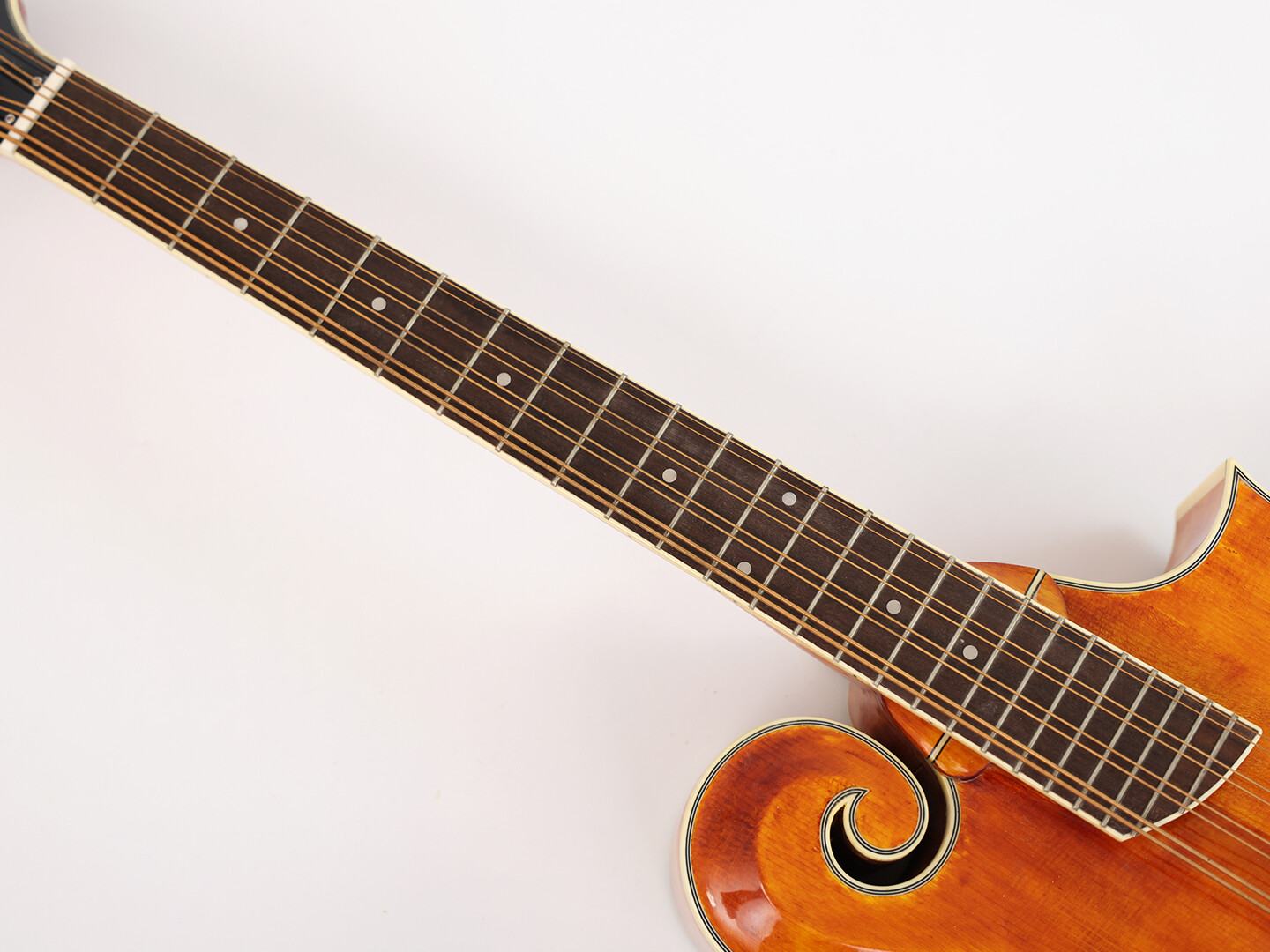 Afanti AA Arce Flameado Fondo y Lateral Mandocello F Brillante