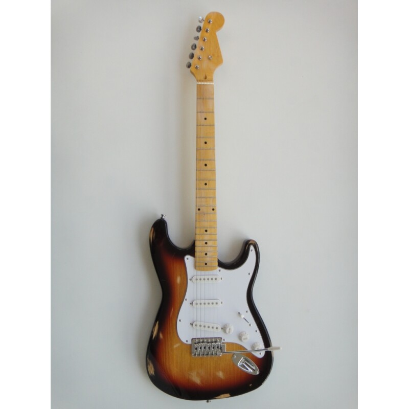 Guitarra Eléctrica Afanti Ash Body SSS Relic Sunburst St