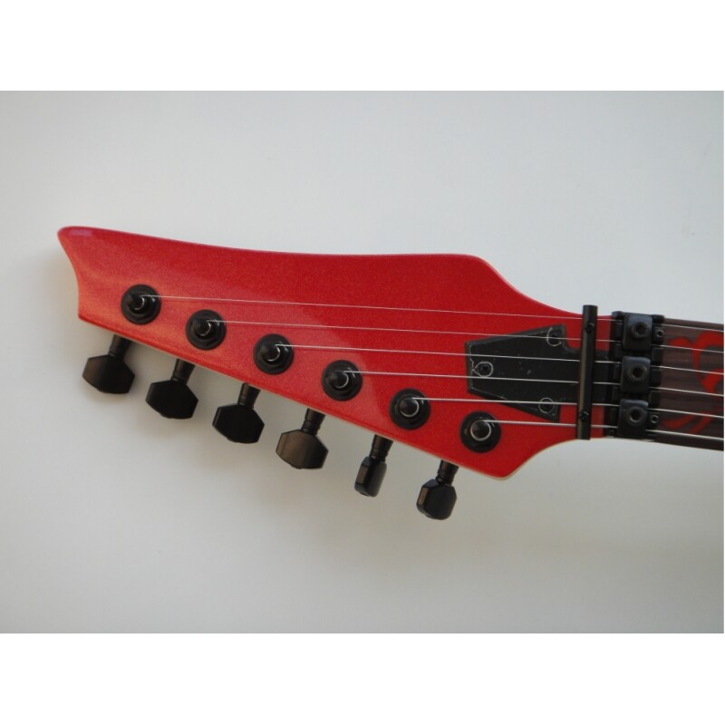 Afanti Cuerpo de tilo con tornillos Mástil de arce Guitarra eléctrica personalizada