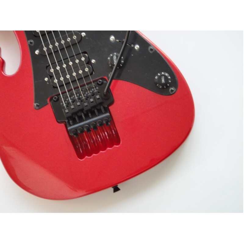 Afanti Cuerpo de tilo con tornillos Mástil de arce Guitarra eléctrica personalizada