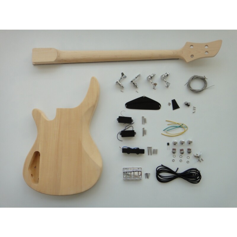 Guitarra Bajo Afanti Cuerpo de Tilo con Chapa de Arce Flameado 4 Cuerdas