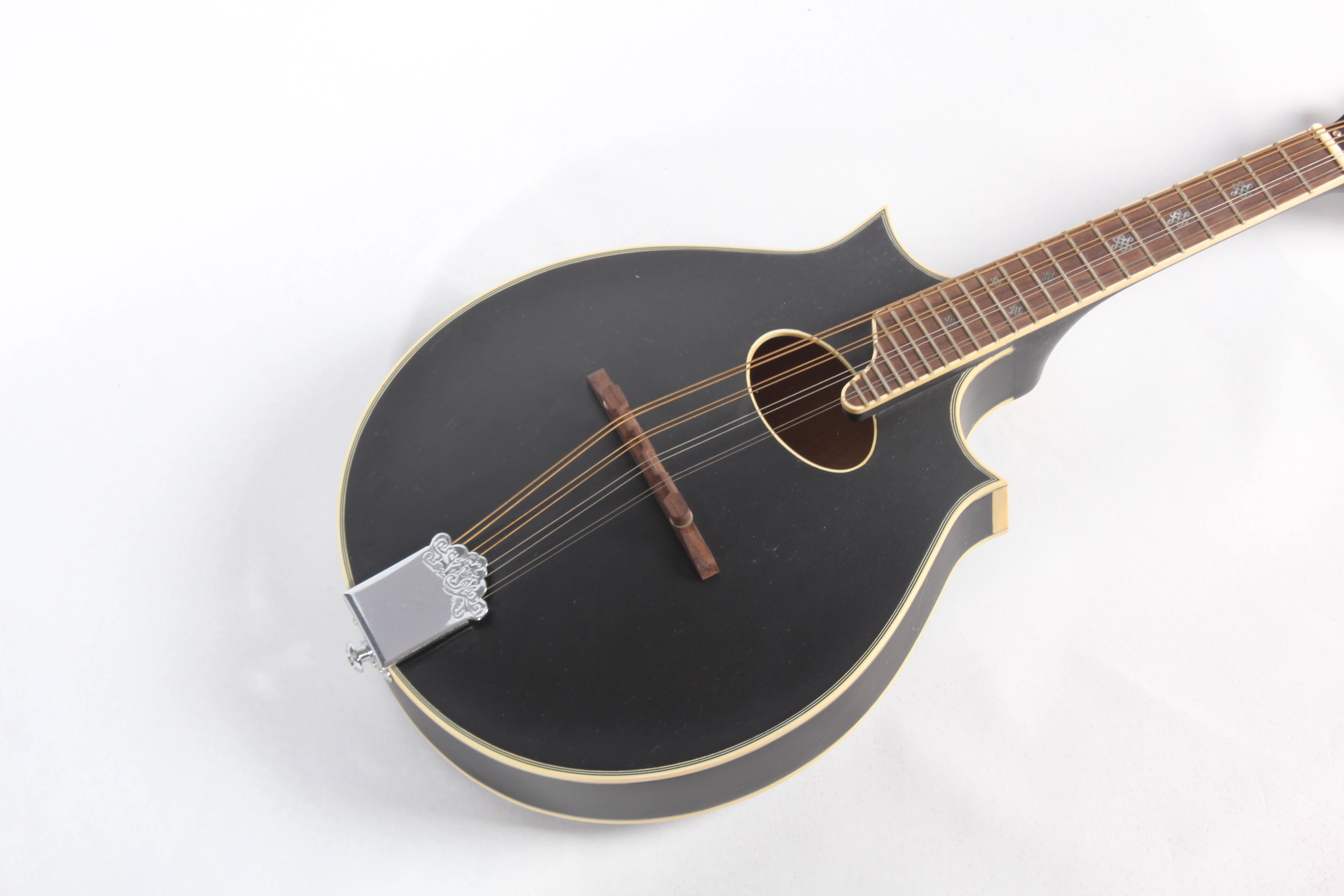 Mandolina Afanti Maple Back and Side Pau Ferro Fingerboard Oval Hole F