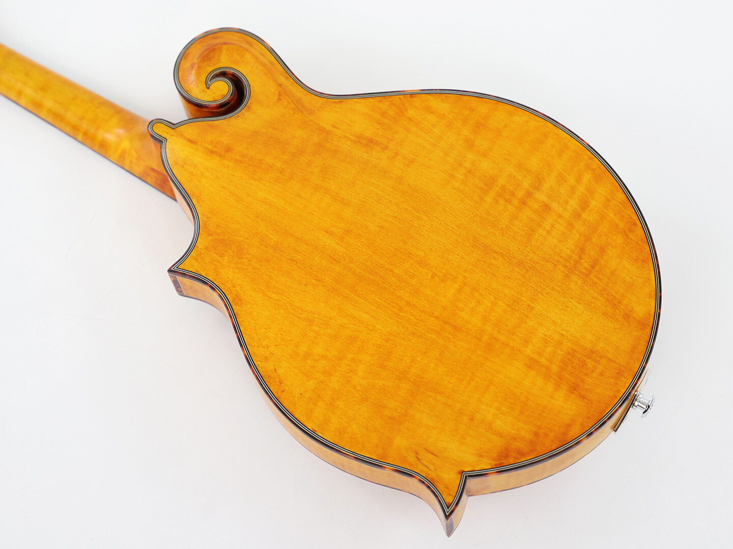 Mandolina Afanti Goldrush One Piece Solid Flamed Maple Dovetail Neck F