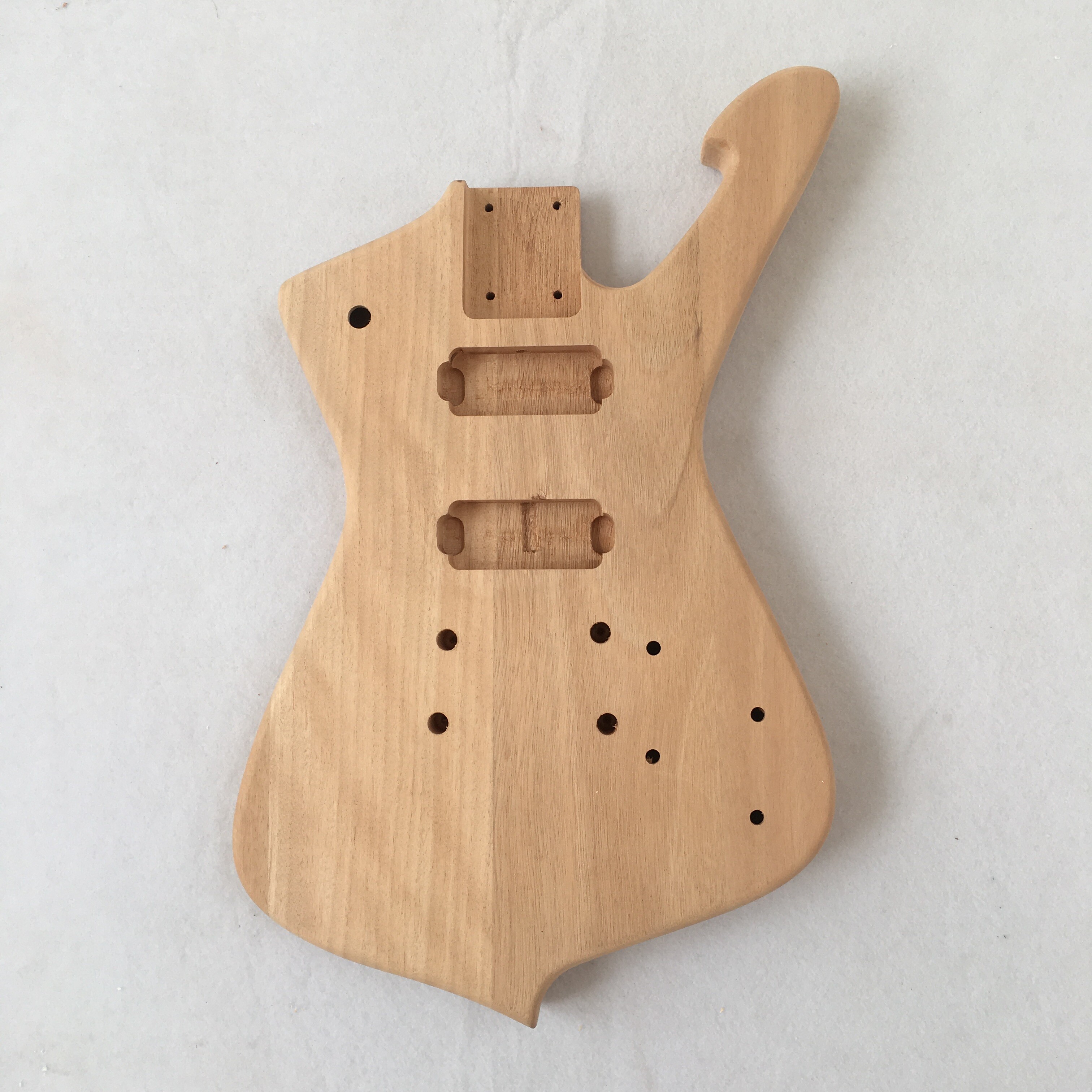 Kit de guitarra DIY de 7 cuerdas con mástil de caoba de cejuela ancha y diapasón de palisandro