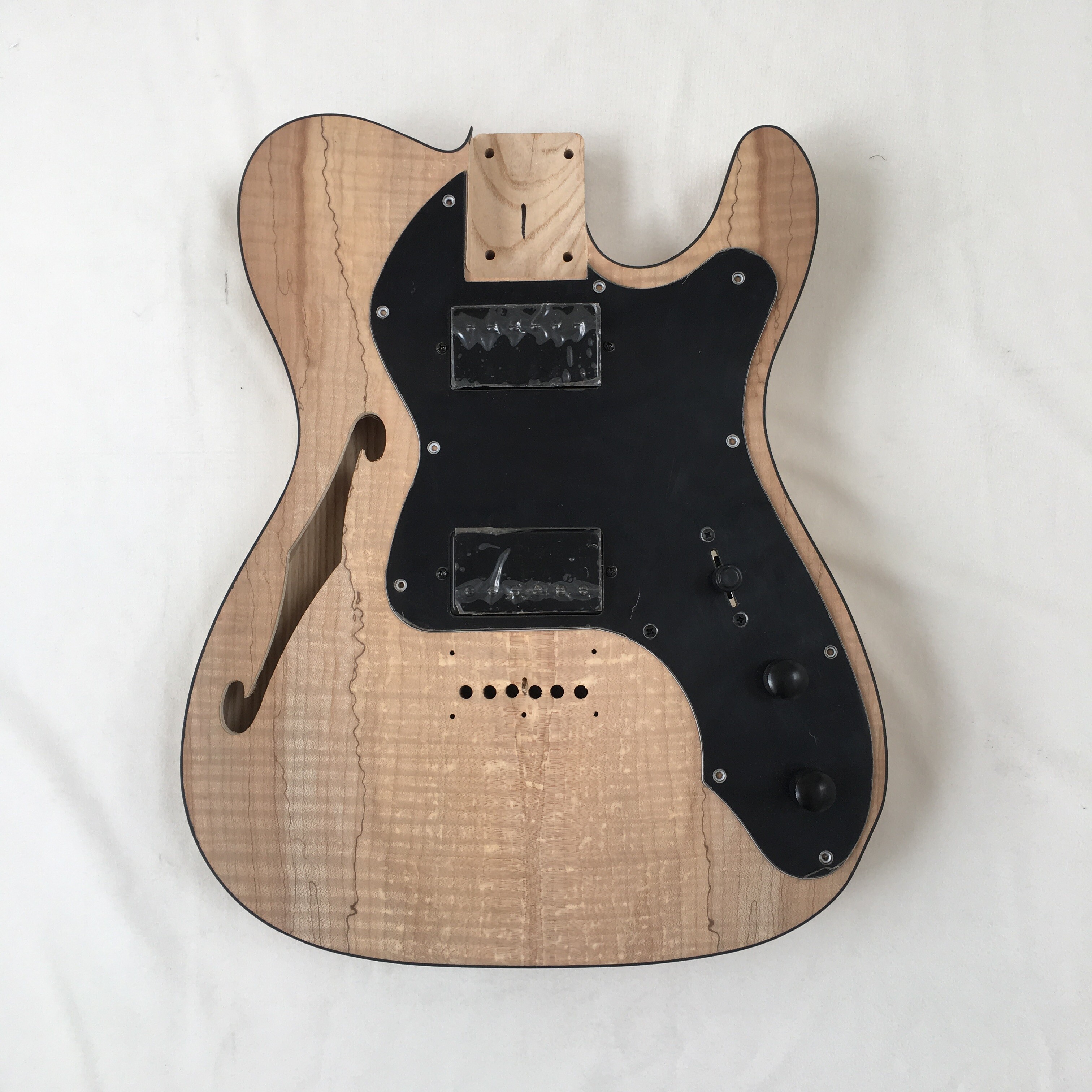 Kit de guitarra eléctrica semihueca thinline con cuerpo de fresno y chapa de arce Spalted