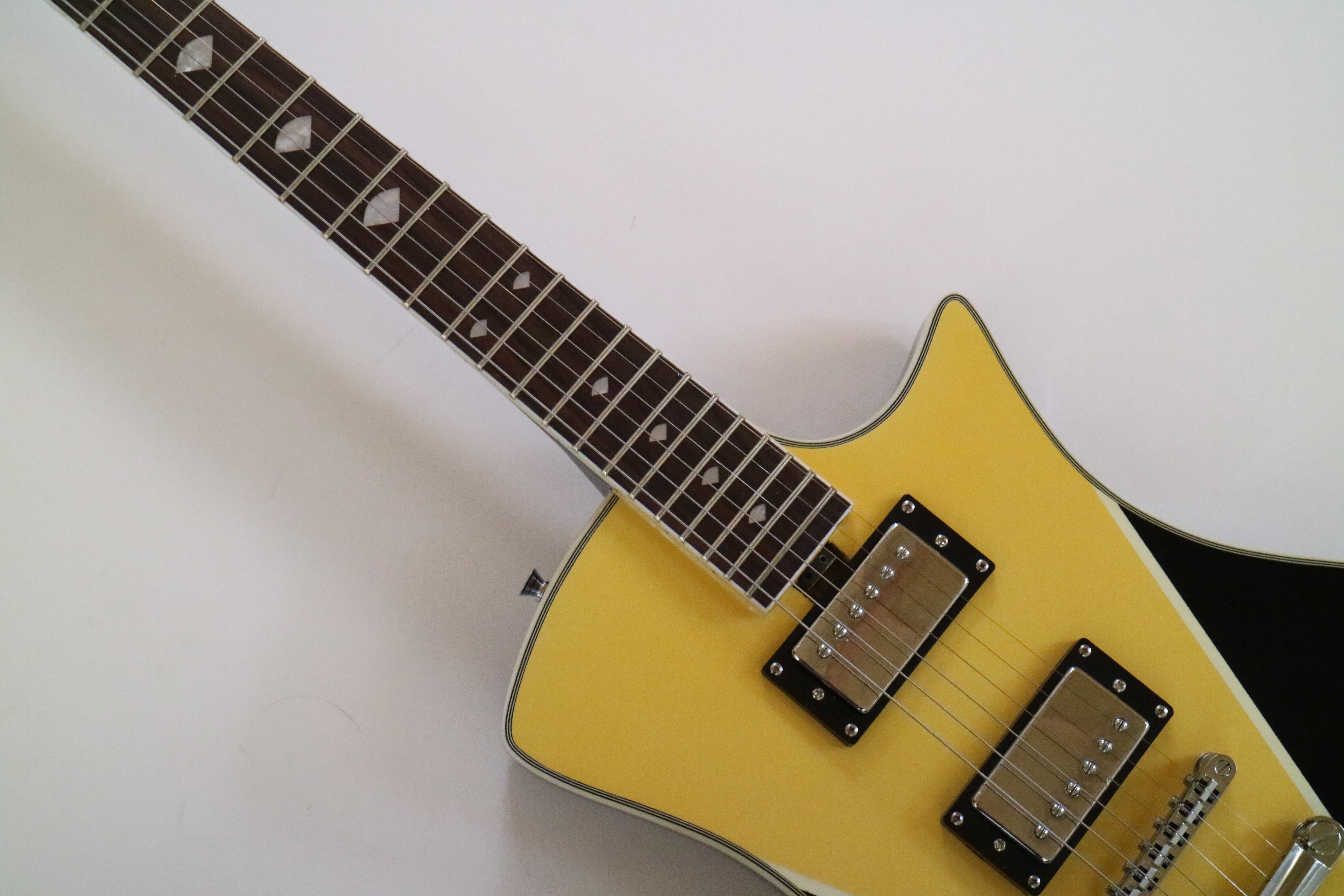 Afanti Customized 6 String Hh Pastilla Tom Puente Musica Guitarra Electrica