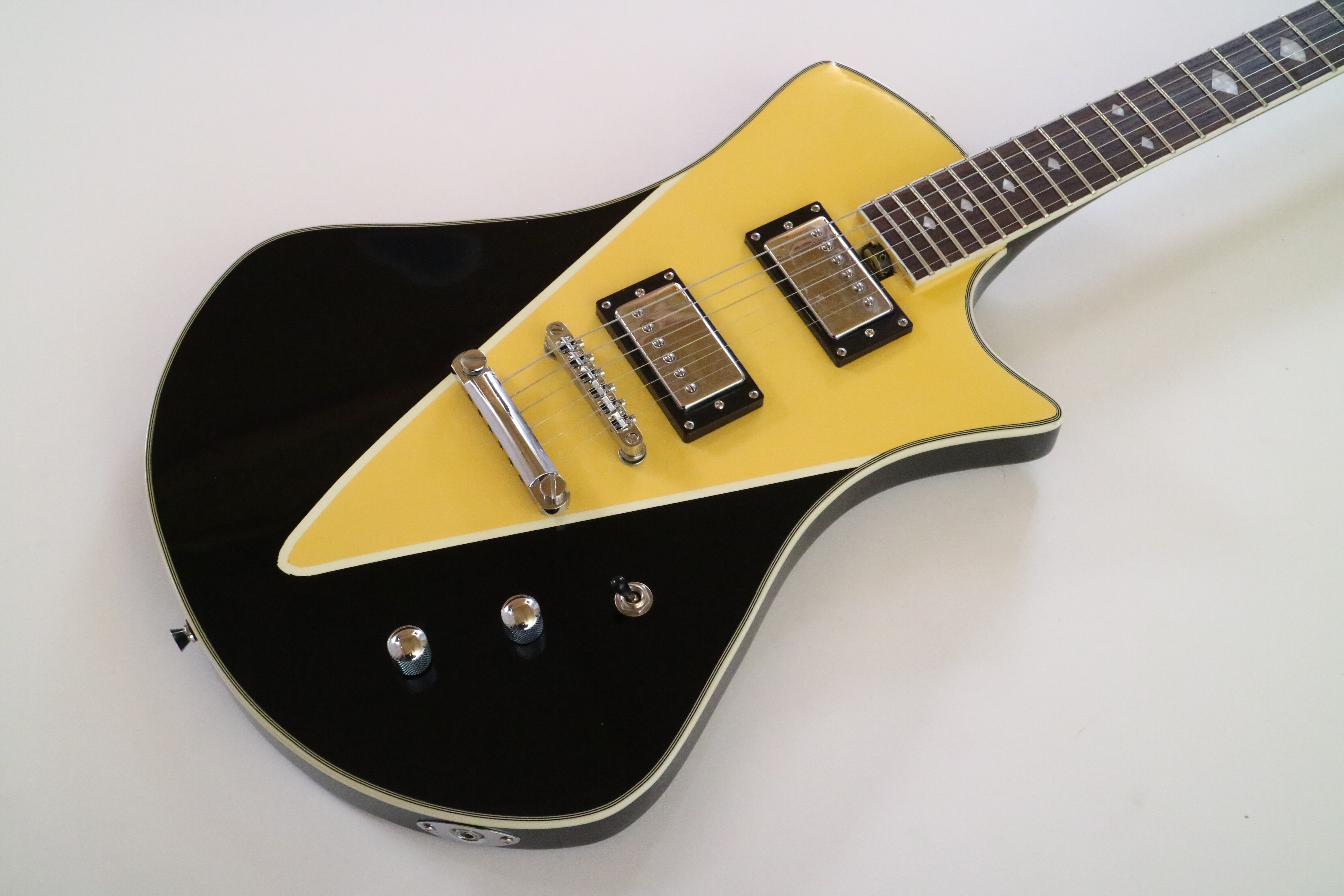 Afanti Customized 6 String Hh Pastilla Tom Puente Musica Guitarra Electrica