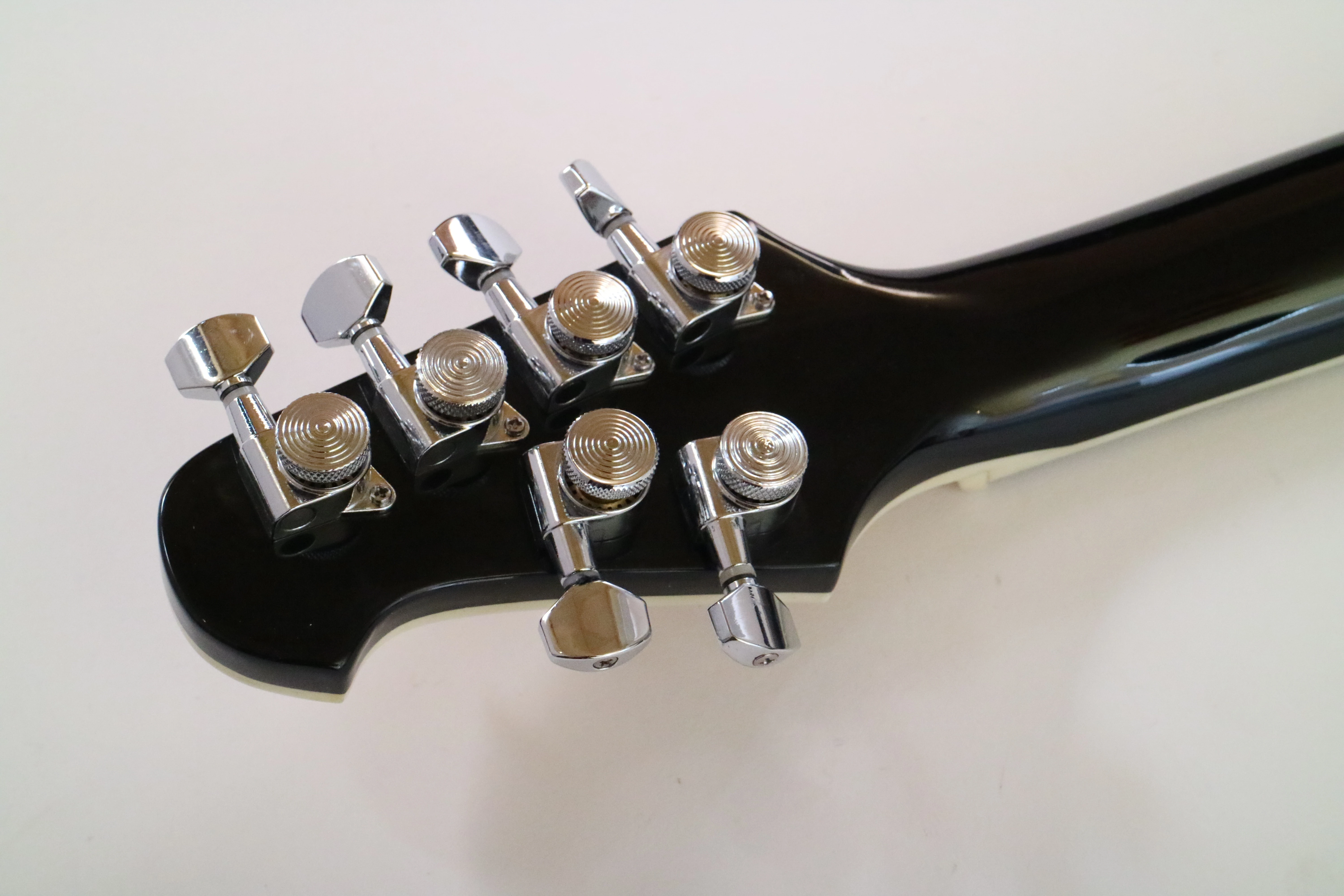 Afanti Customized 6 String Hh Pastilla Tom Puente Musica Guitarra Electrica