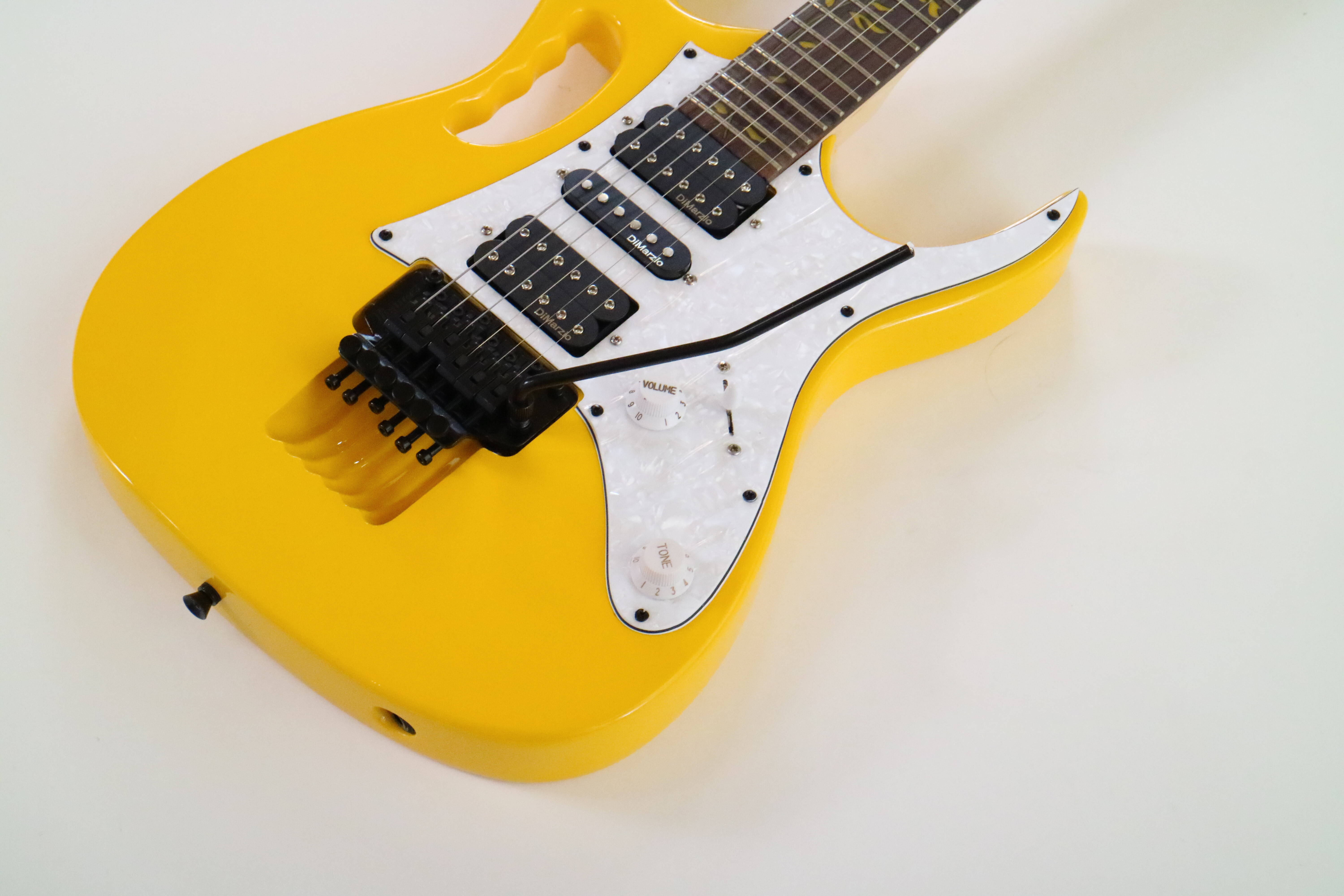 Afanti Guitarra Eléctrica Custom Diapasón de Palosanto Atornillado al Mástil