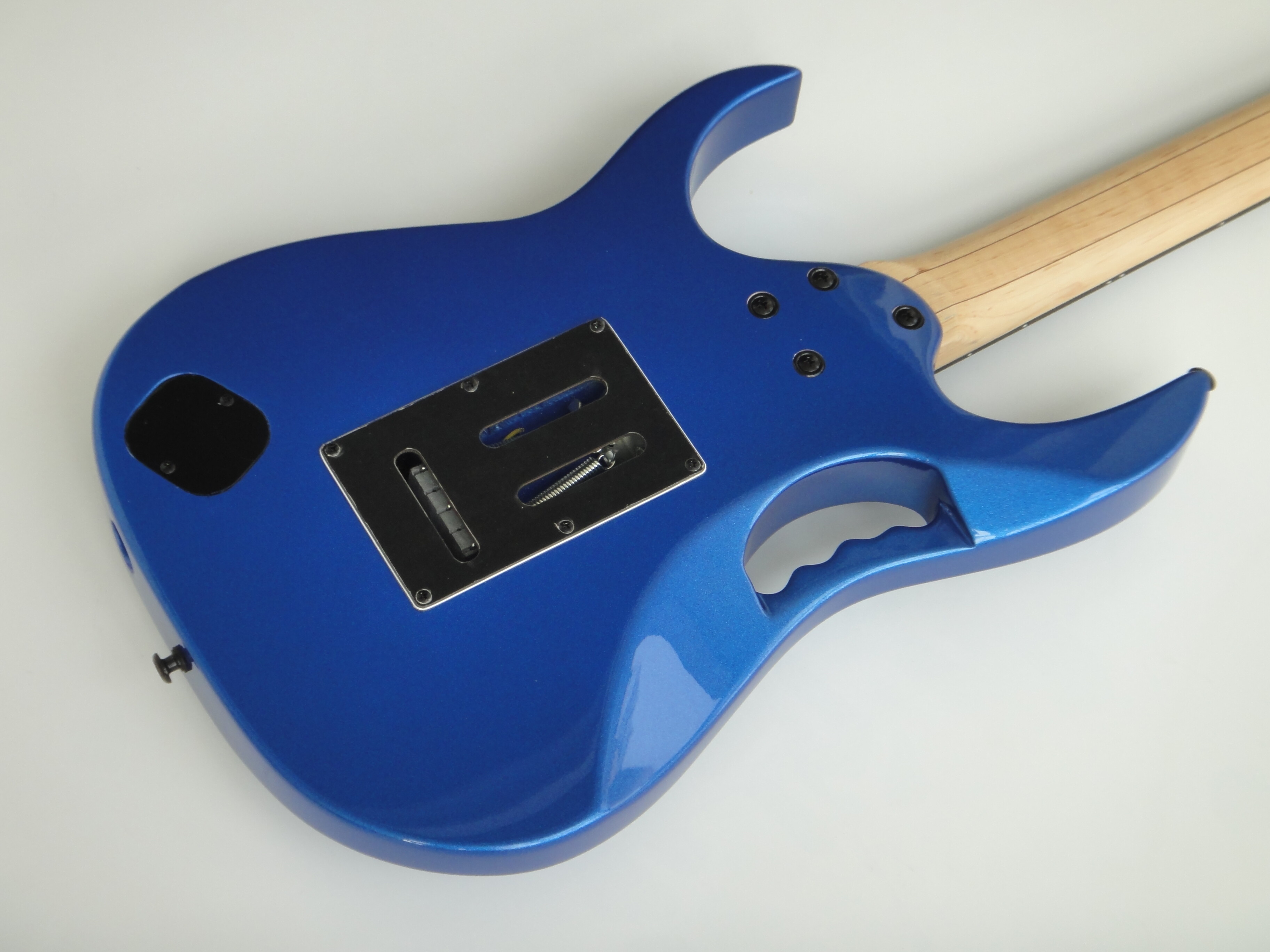 Afanti Guitarra Eléctrica con Cuerpo de Tilo y Mástil de Arce Personalizado