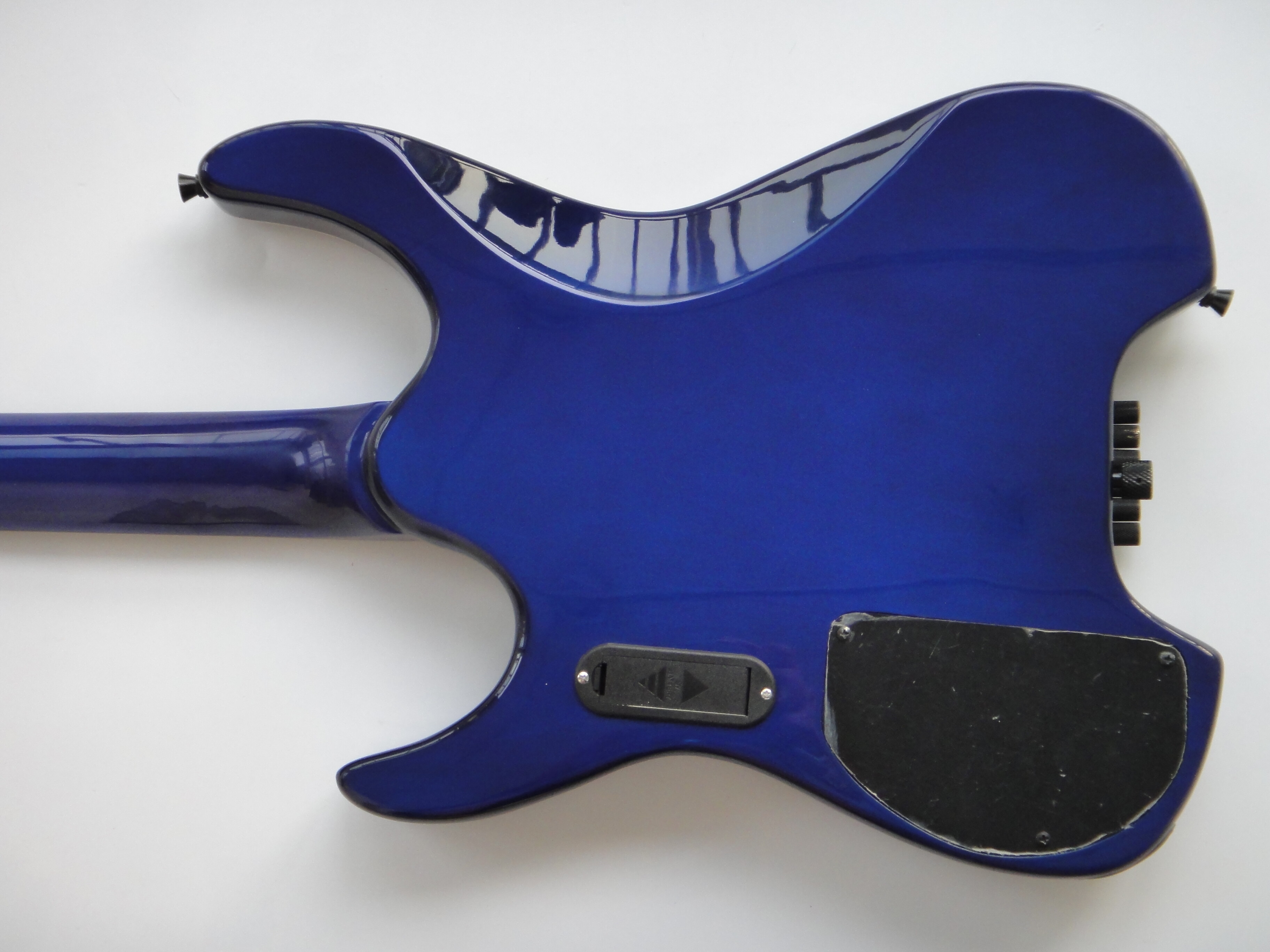 Guitarra Eléctrica Afanti Customized Hh Double Locking Tremolo Flamed Blue Headless