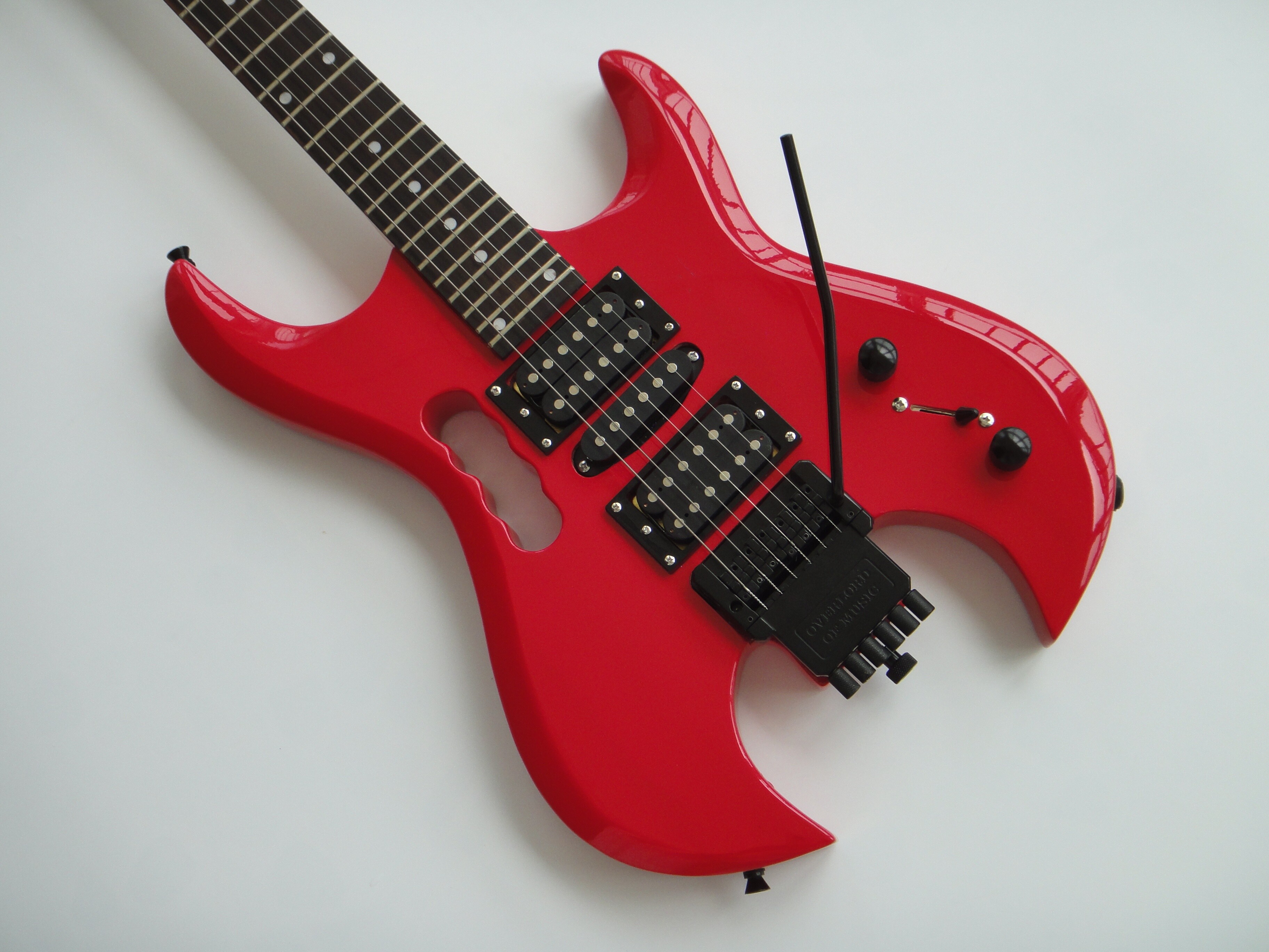 Guitarra Eléctrica Afanti Customized Headless Hsh Double Locking 6 String Red Color