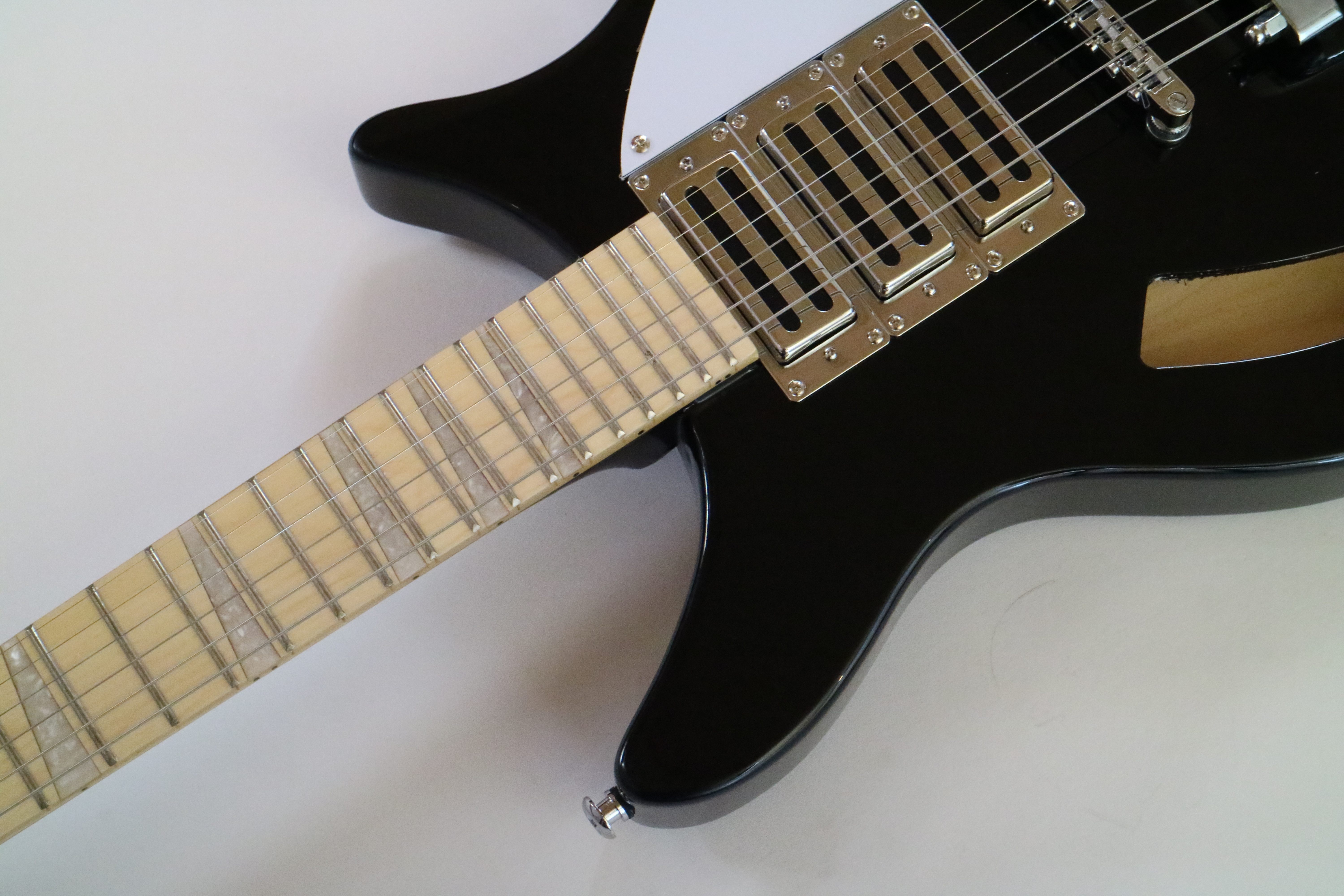 Guitarra Eléctrica Afanti Hollow Body Maple Fretboard Rick Style