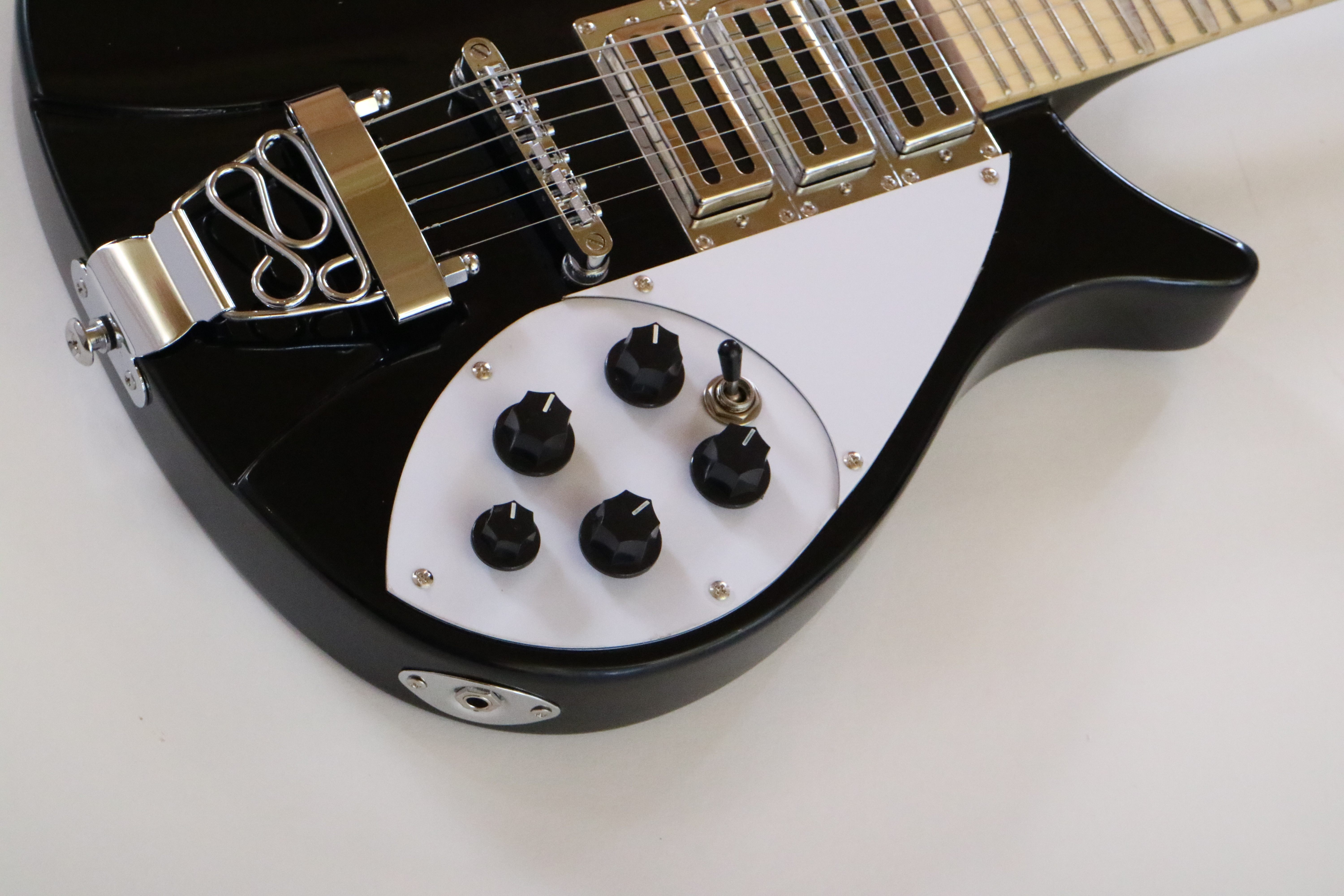 Guitarra Eléctrica Afanti Hollow Body Maple Fretboard Rick Style