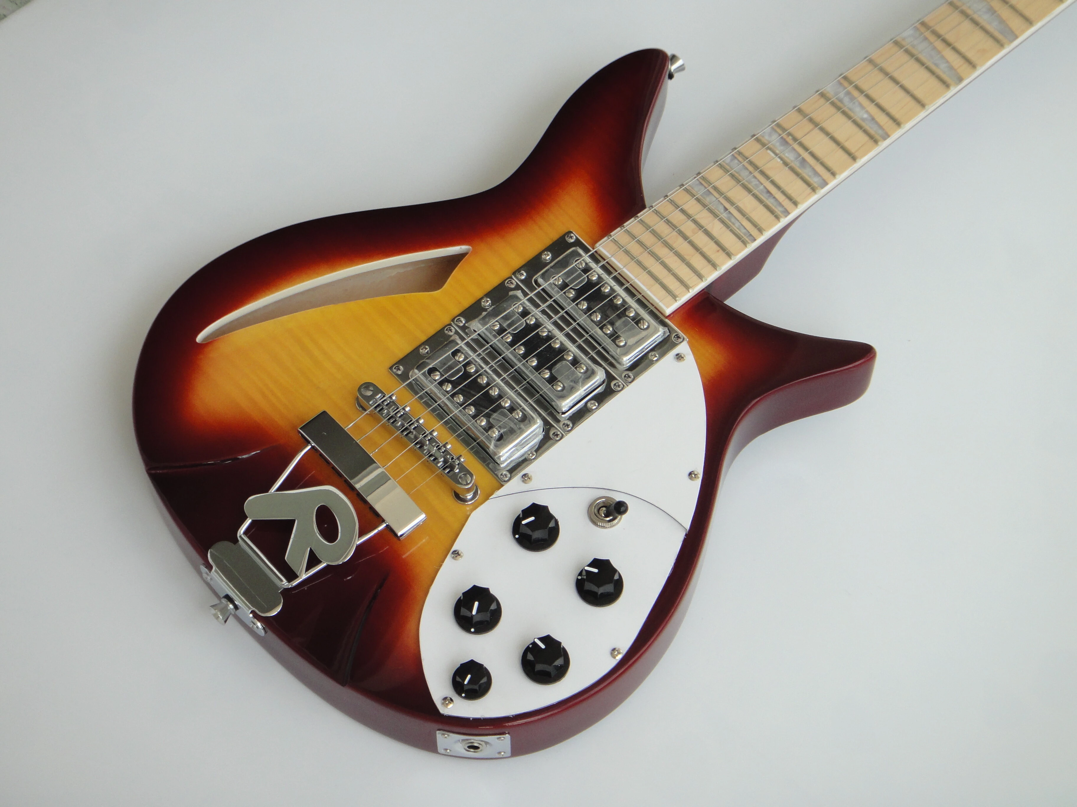 Guitarra Eléctrica Afanti Rick Style