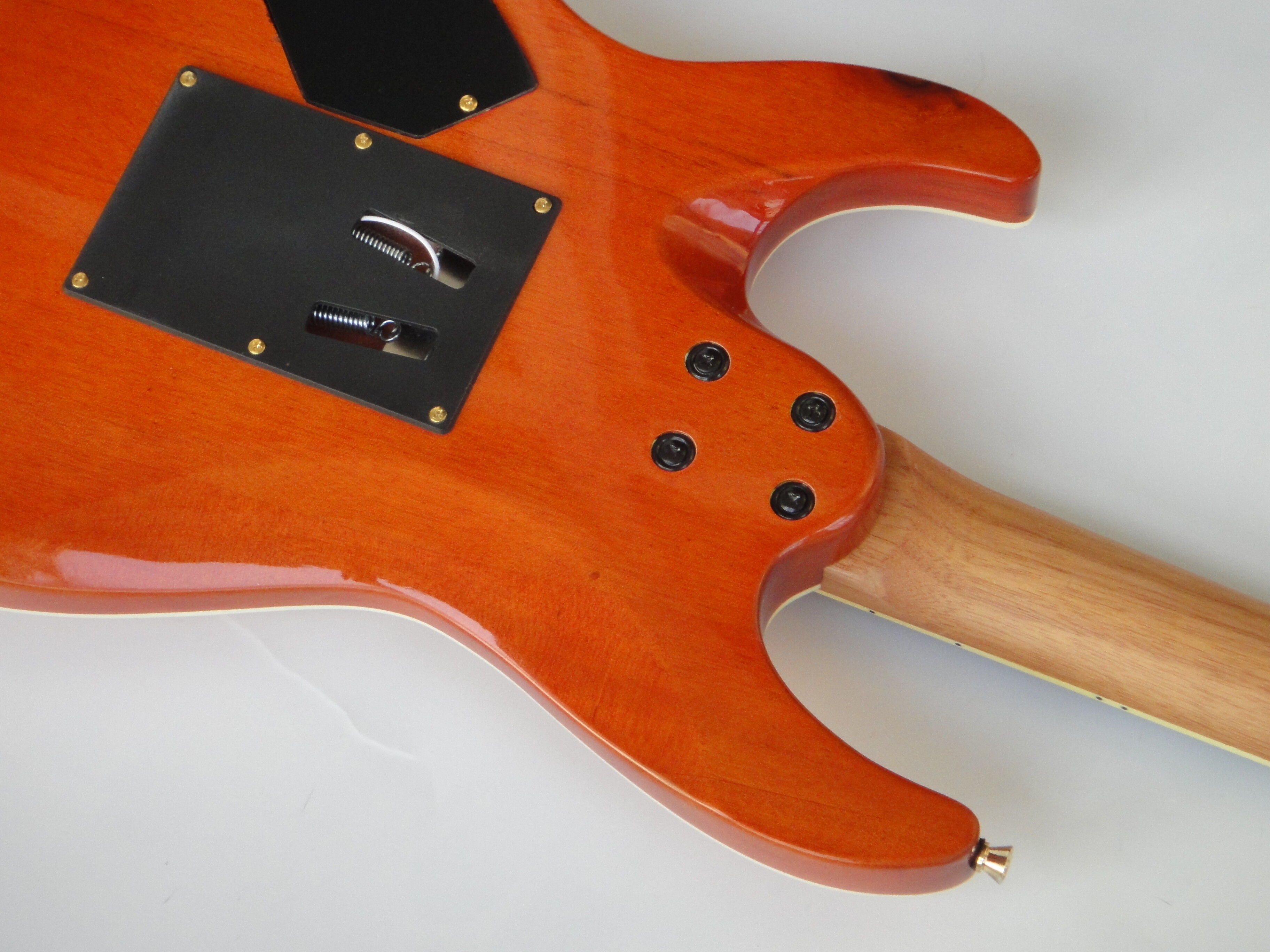 Guitarra Eléctrica Afanti 24 Trastes Cuerpo Caoba