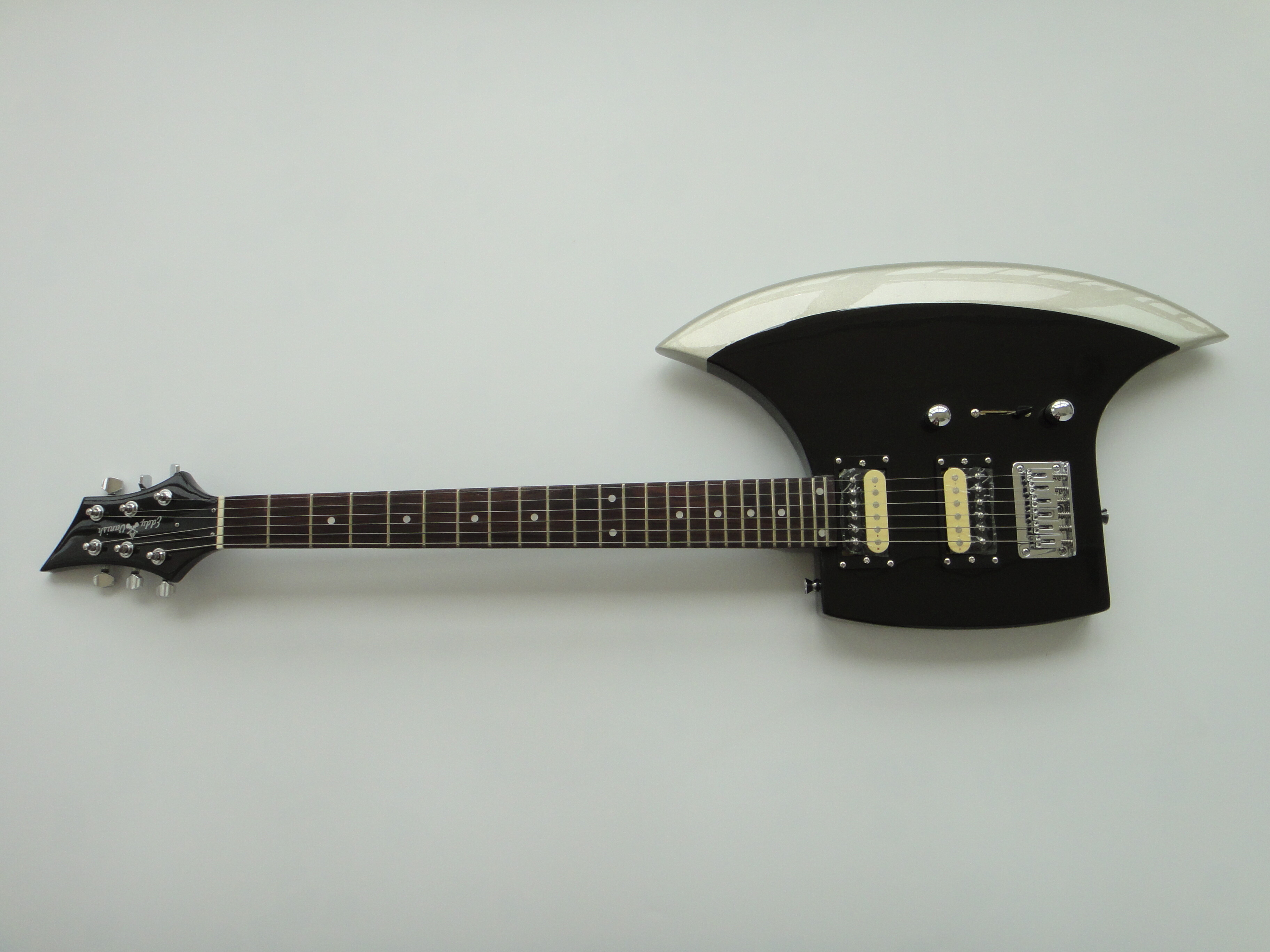 Guitarra eléctrica Afanti Axe Shape Set en cuerpo de tilo