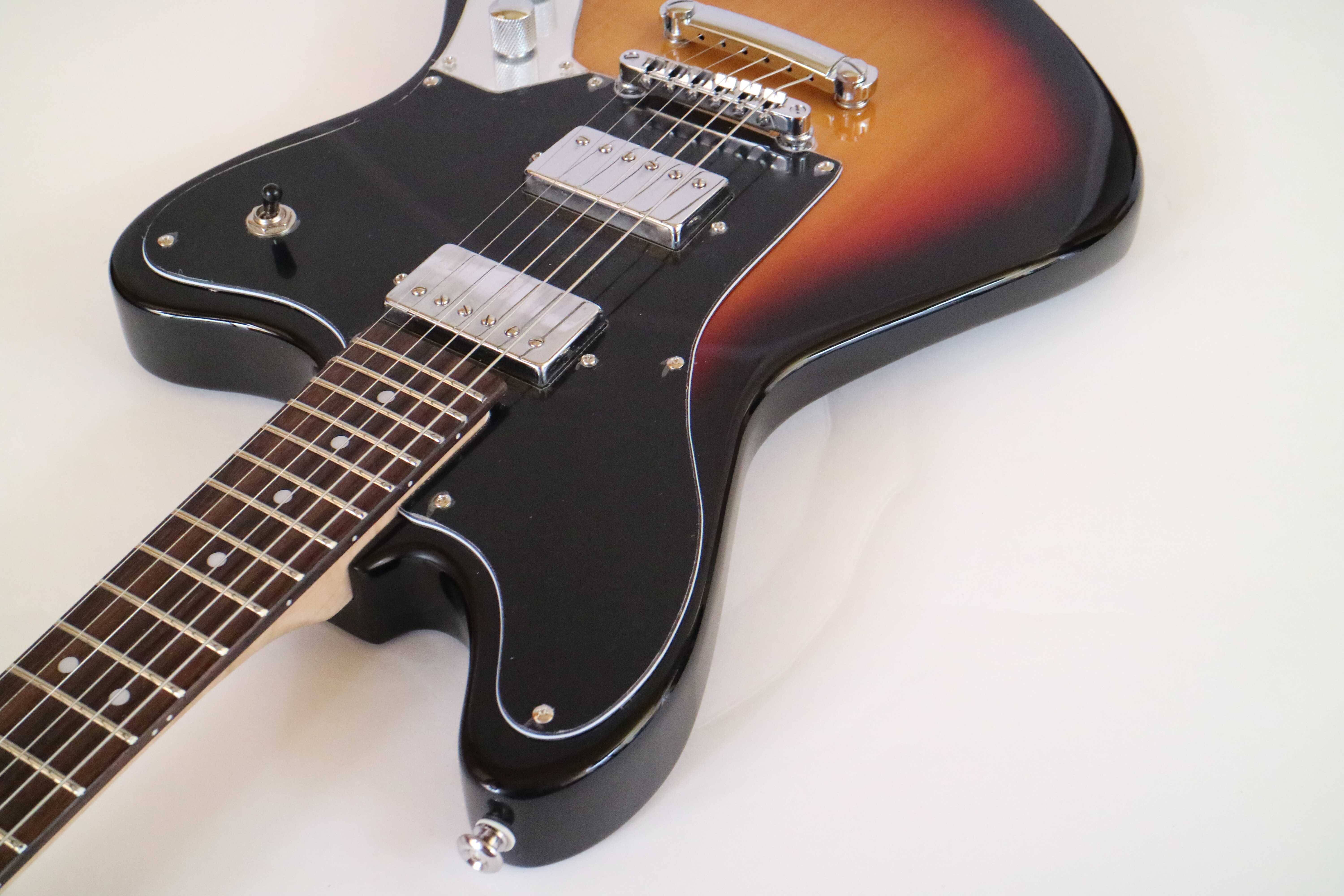 Guitarra Eléctrica Afanti Customized Hh Pickup Maple Neck 6 String Sunburst