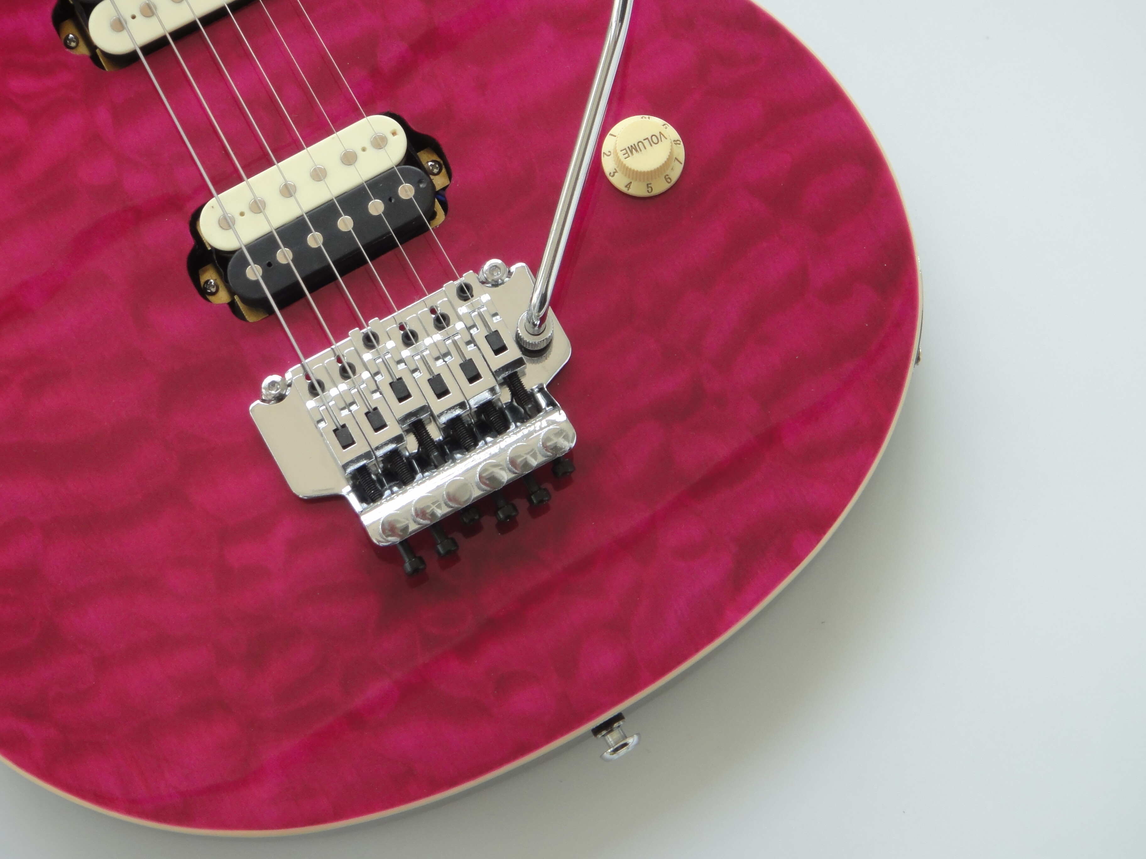 Guitarra eléctrica Afanti con cuerpo de tilo y chapa de arce acolchado