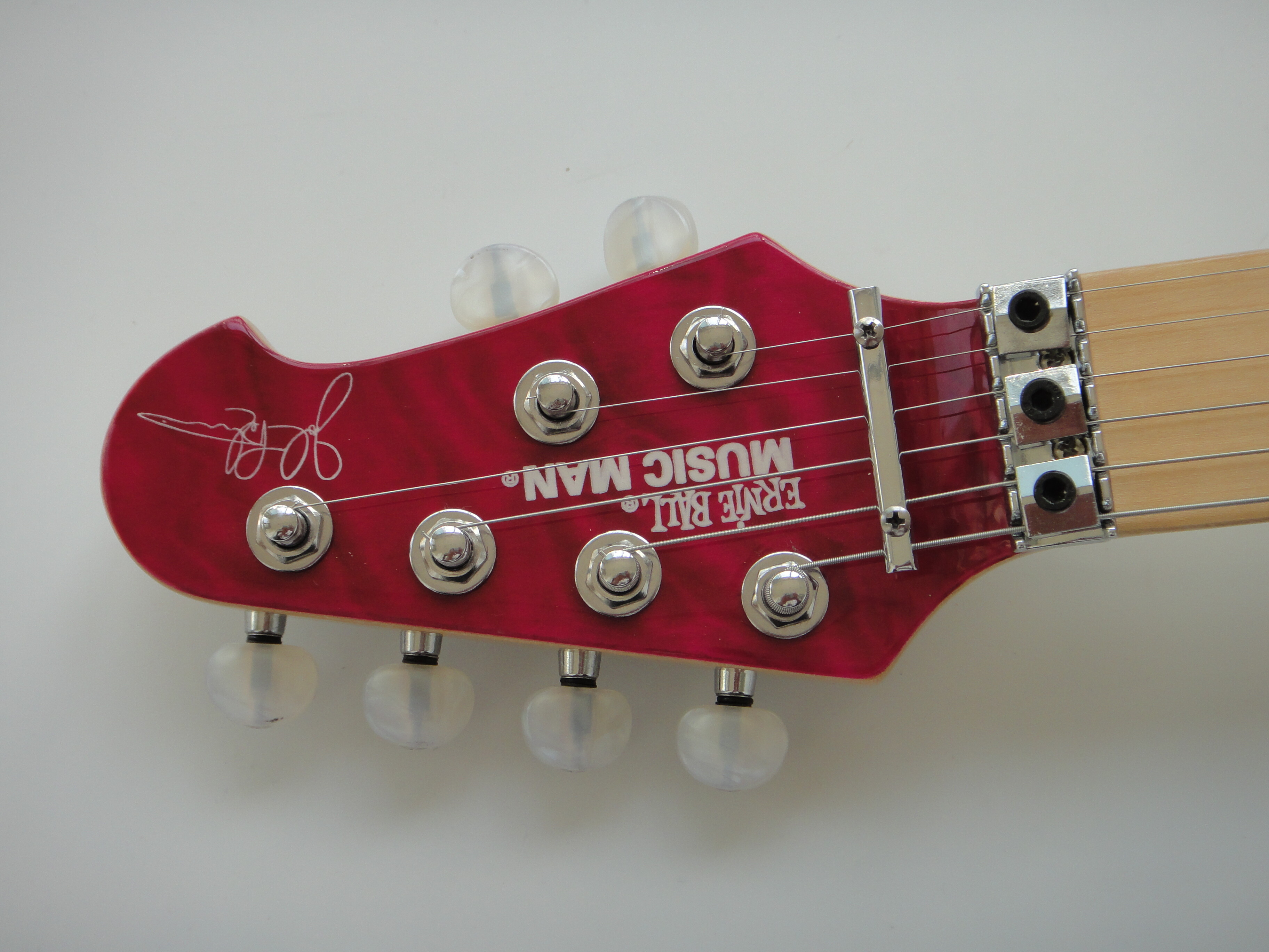 Guitarra eléctrica Afanti con cuerpo de tilo y chapa de arce acolchado