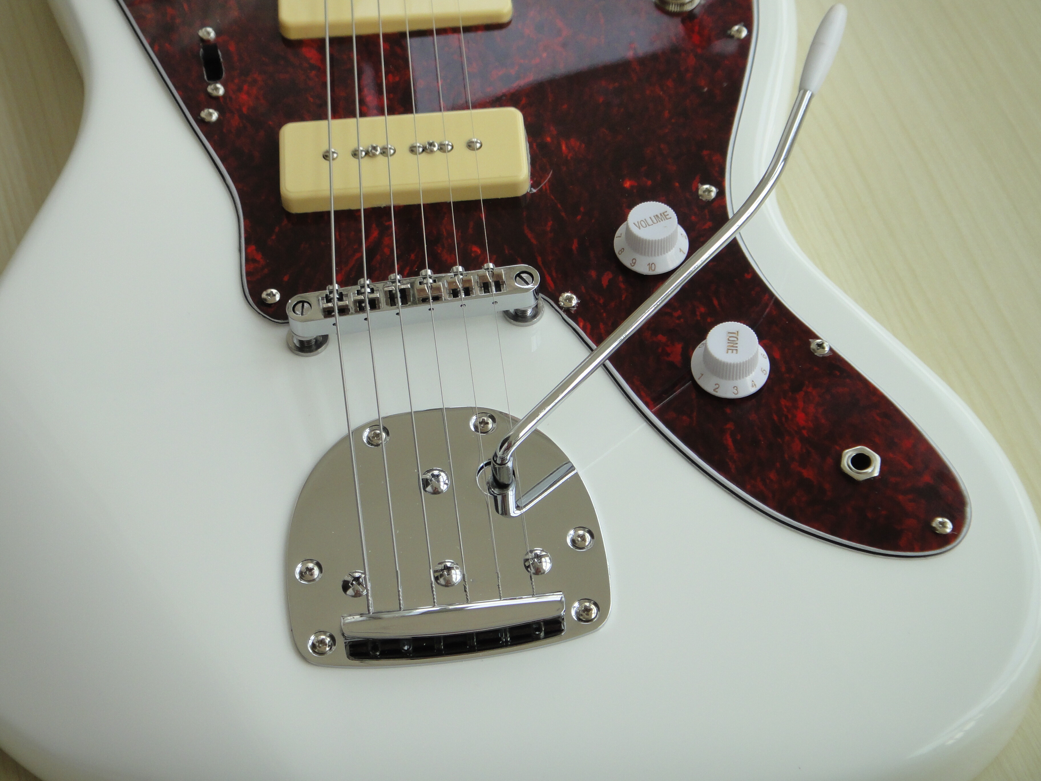 Guitarra Eléctrica Afanti Customized Birds Eye Maple Neck P90 Pickup Right Handed