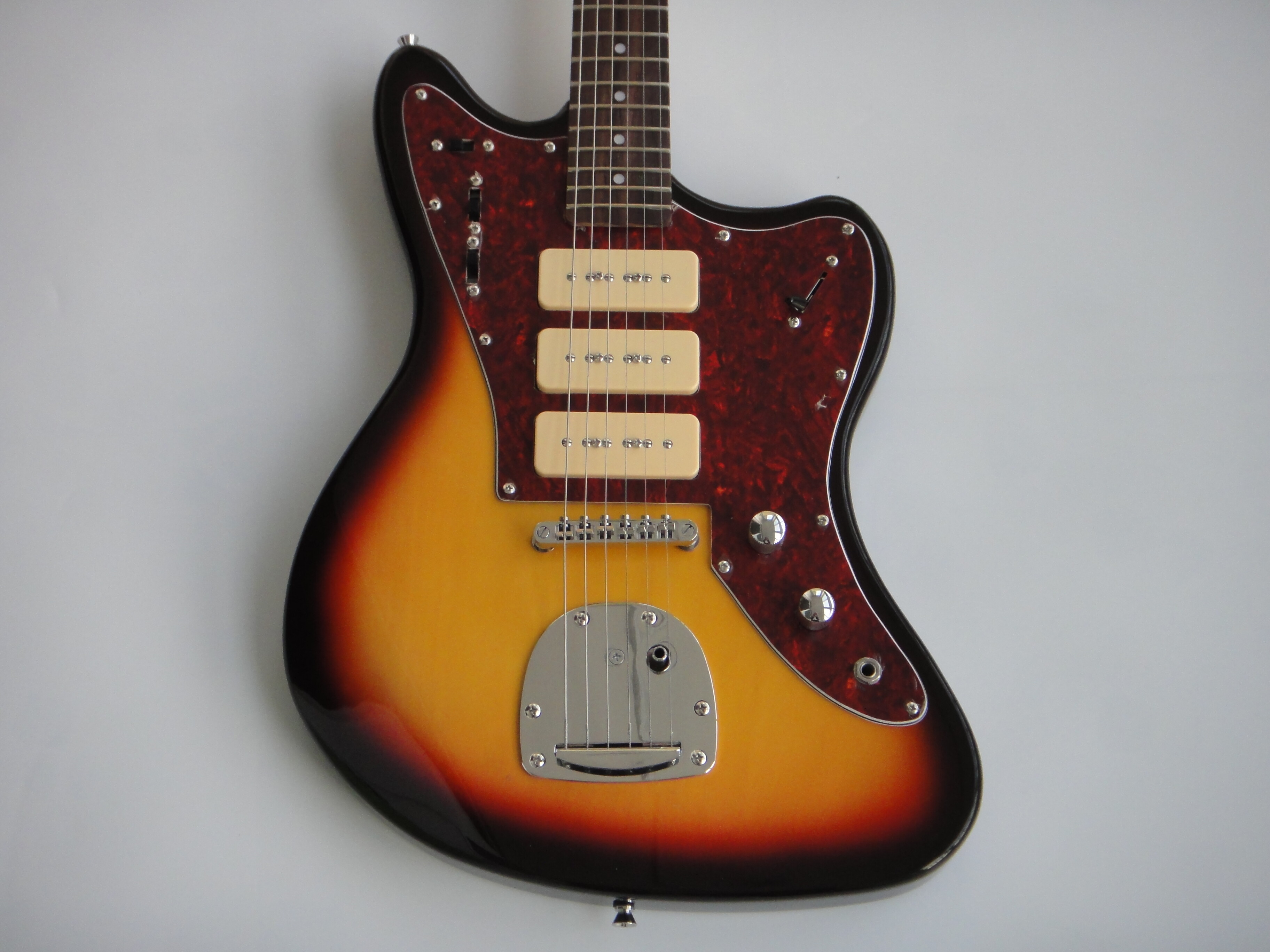 Guitarra Eléctrica Afanti Customized Basewood Body Sunburst