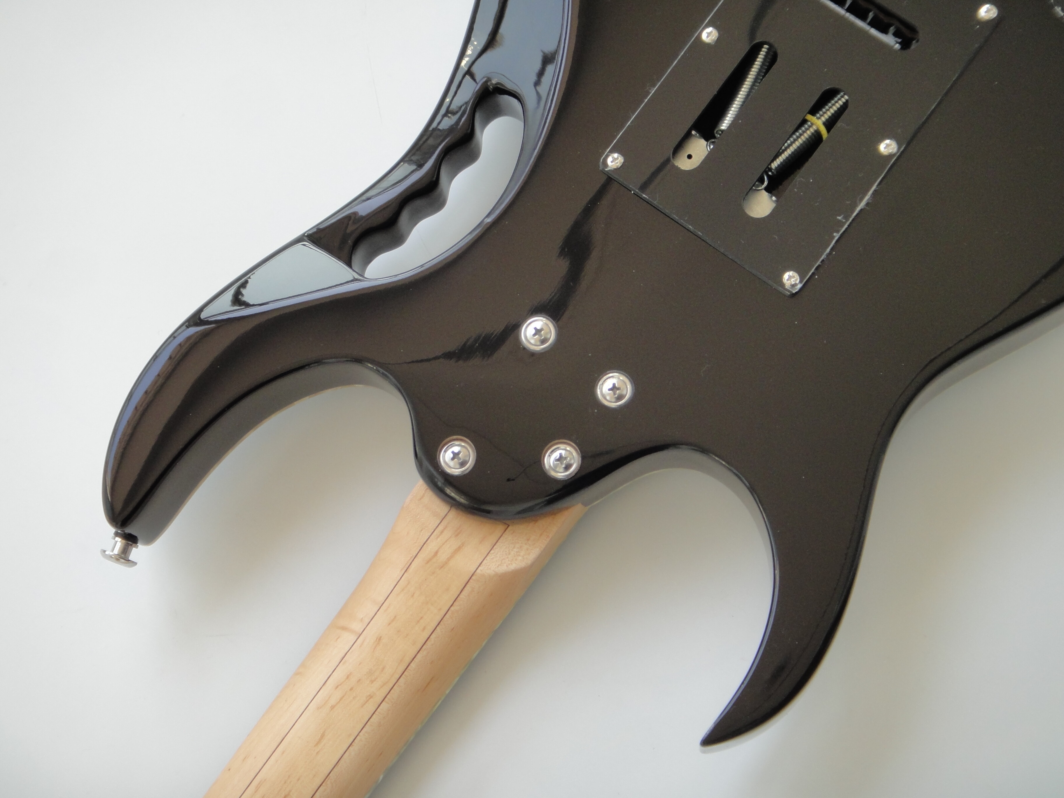 Guitarra eléctrica Afanti personalizada con cuerpo de tilo