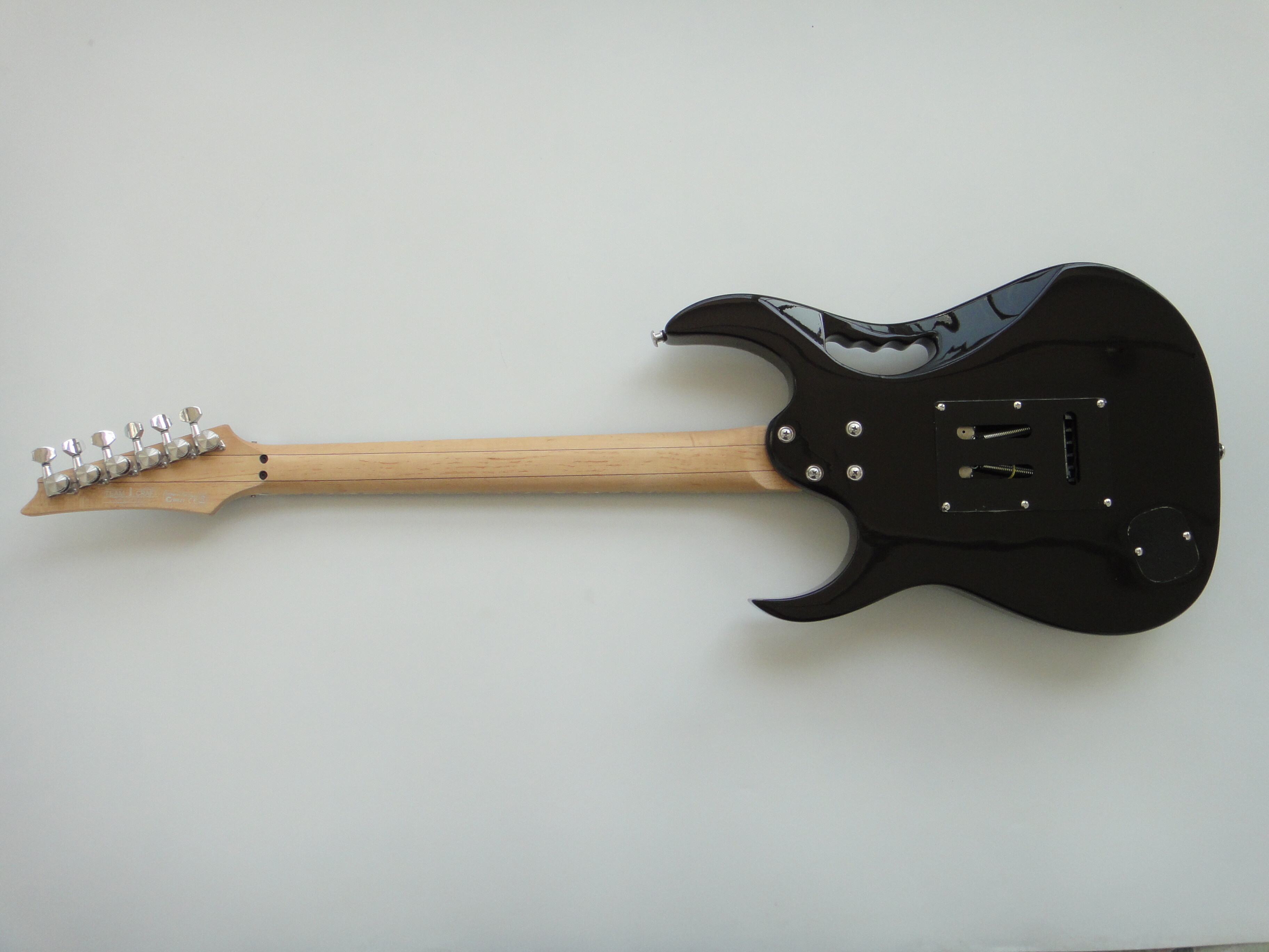 Guitarra eléctrica Afanti personalizada con cuerpo de tilo