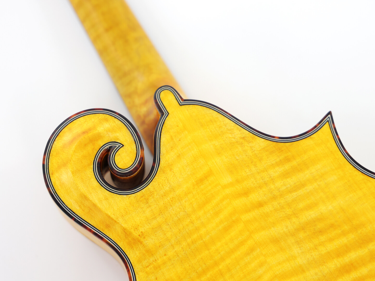 Mandolina Afanti All Solid Hand-Carved AAA Spruce Top Left Handed F style